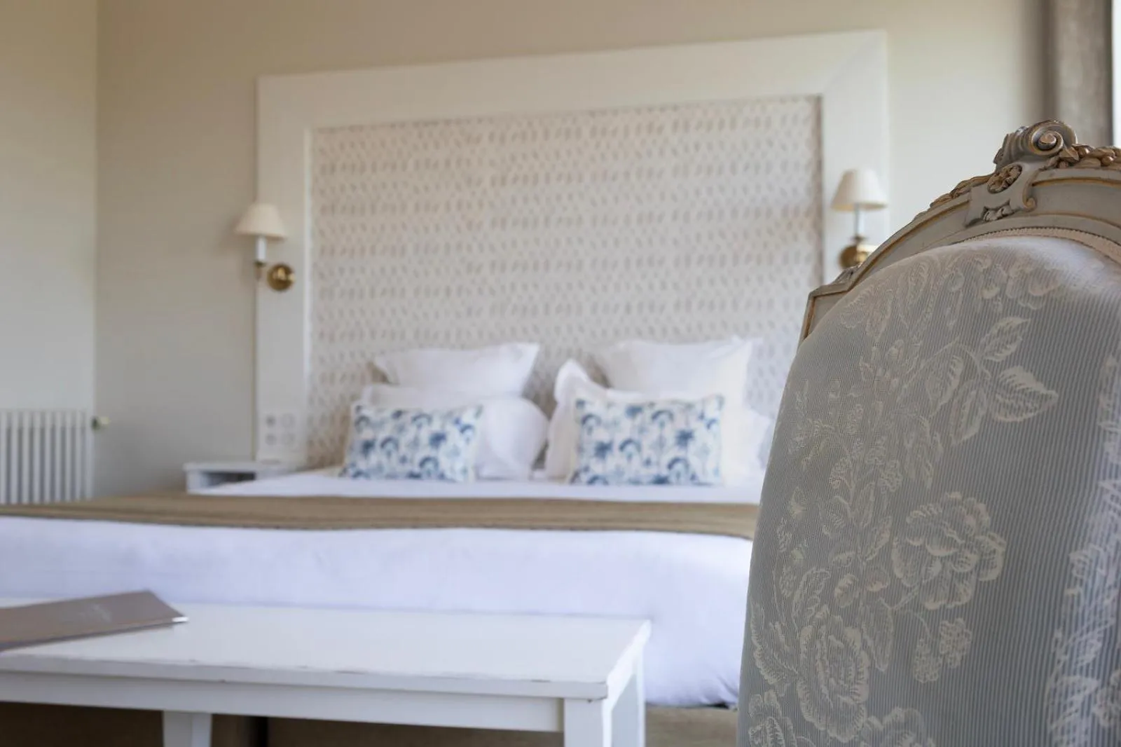 Bed in Hôtel Chantaco Golf & Wellness