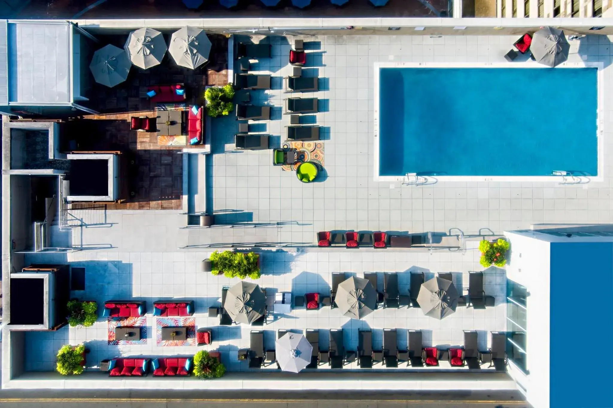 Swimming pool in Holiday Inn Washington Capitol-National Mall by IHG Swimming pool in Holiday Inn Washington Capitol-National Mall by IHG