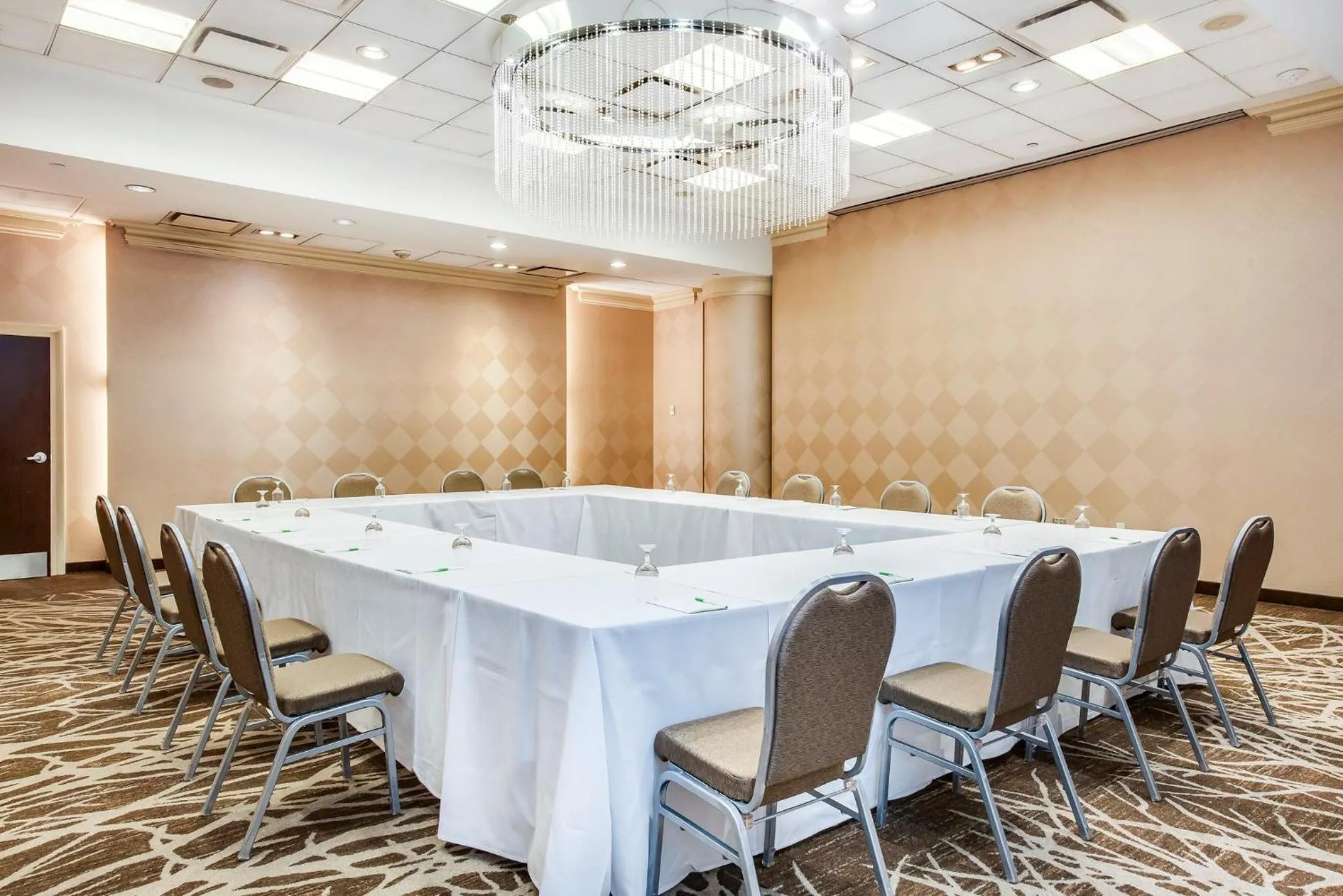 Meeting/conference room in Holiday Inn Washington Capitol-National Mall by IHG