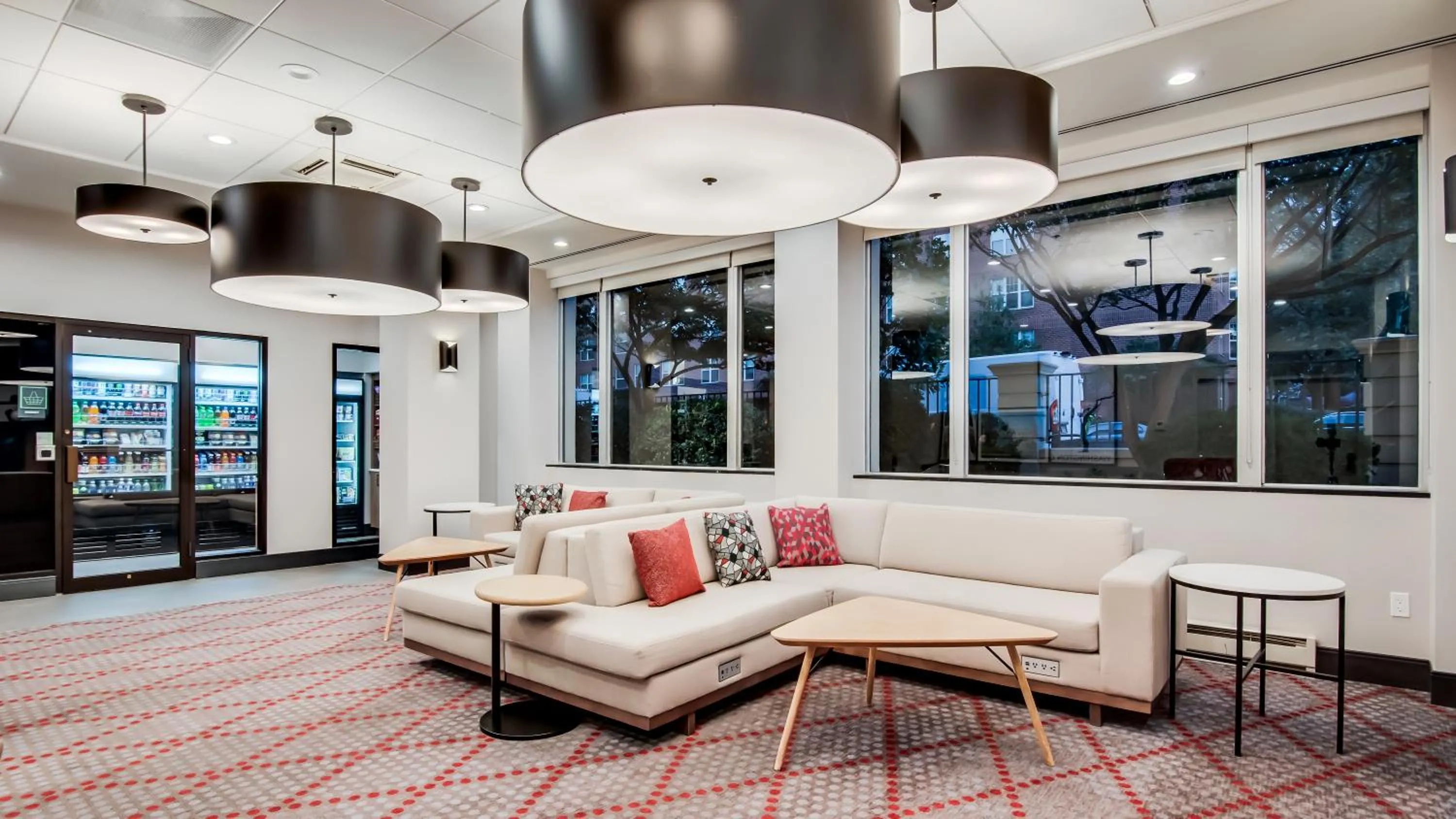 Lobby or reception in Holiday Inn Washington-Central/White House by IHG