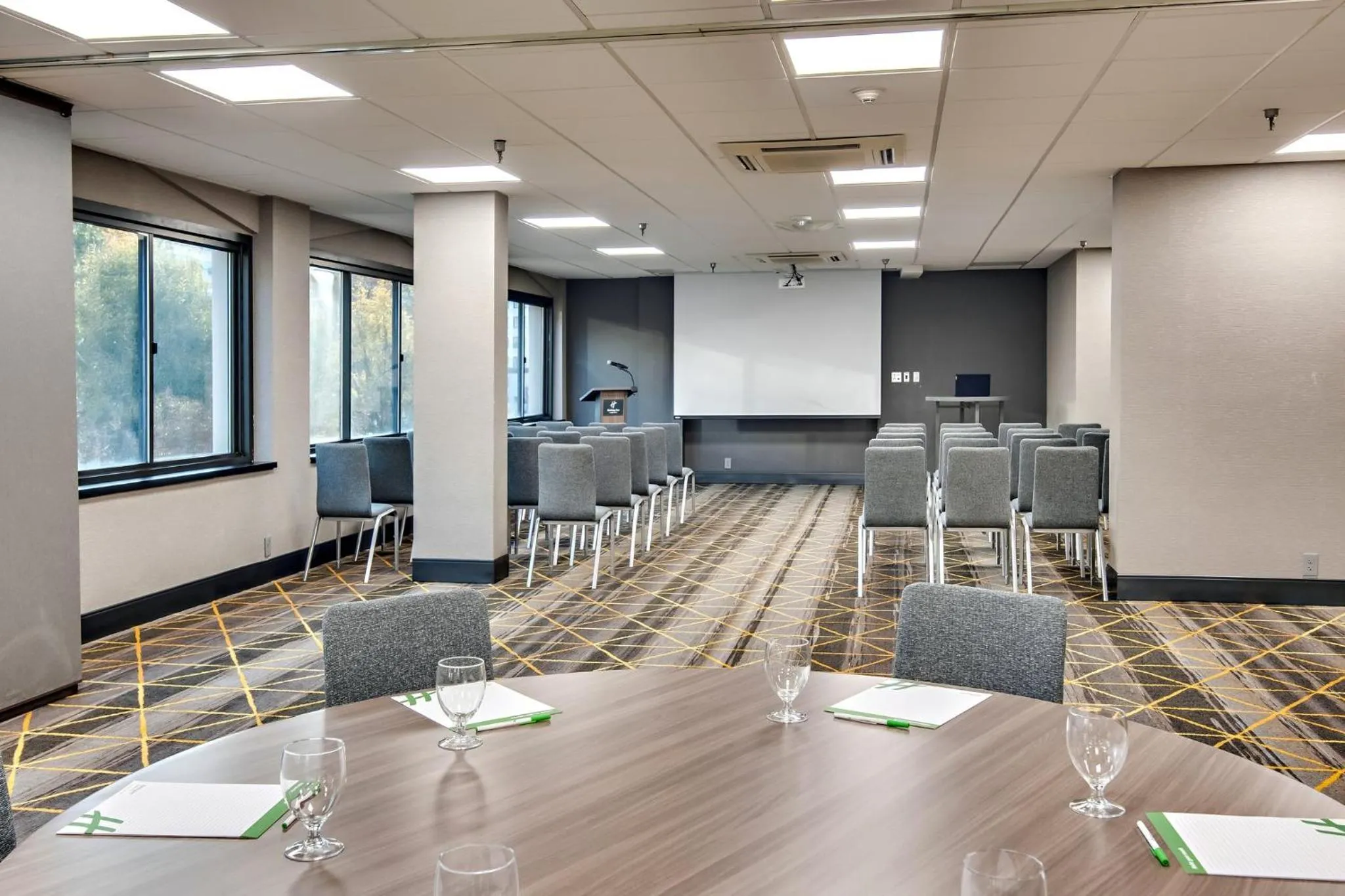 Meeting/conference room in Holiday Inn Washington-Central/White House by IHG