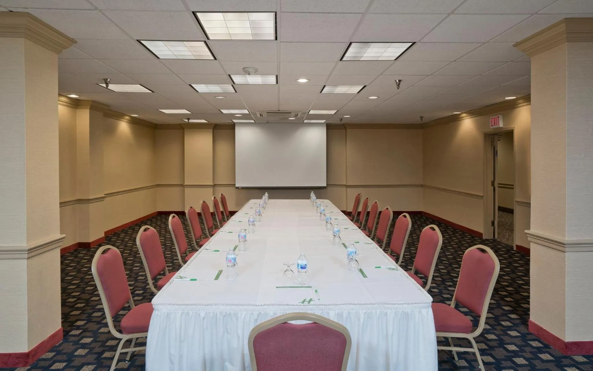 Meeting/conference room in Holiday Inn Washington-Central/White House by IHG