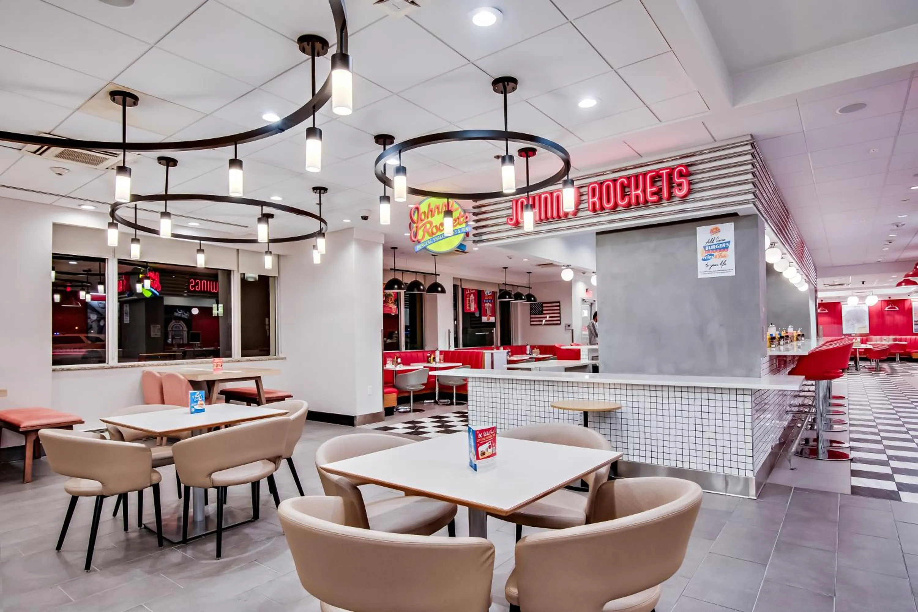 Restaurant/places to eat in Holiday Inn Washington-Central/White House by IHG