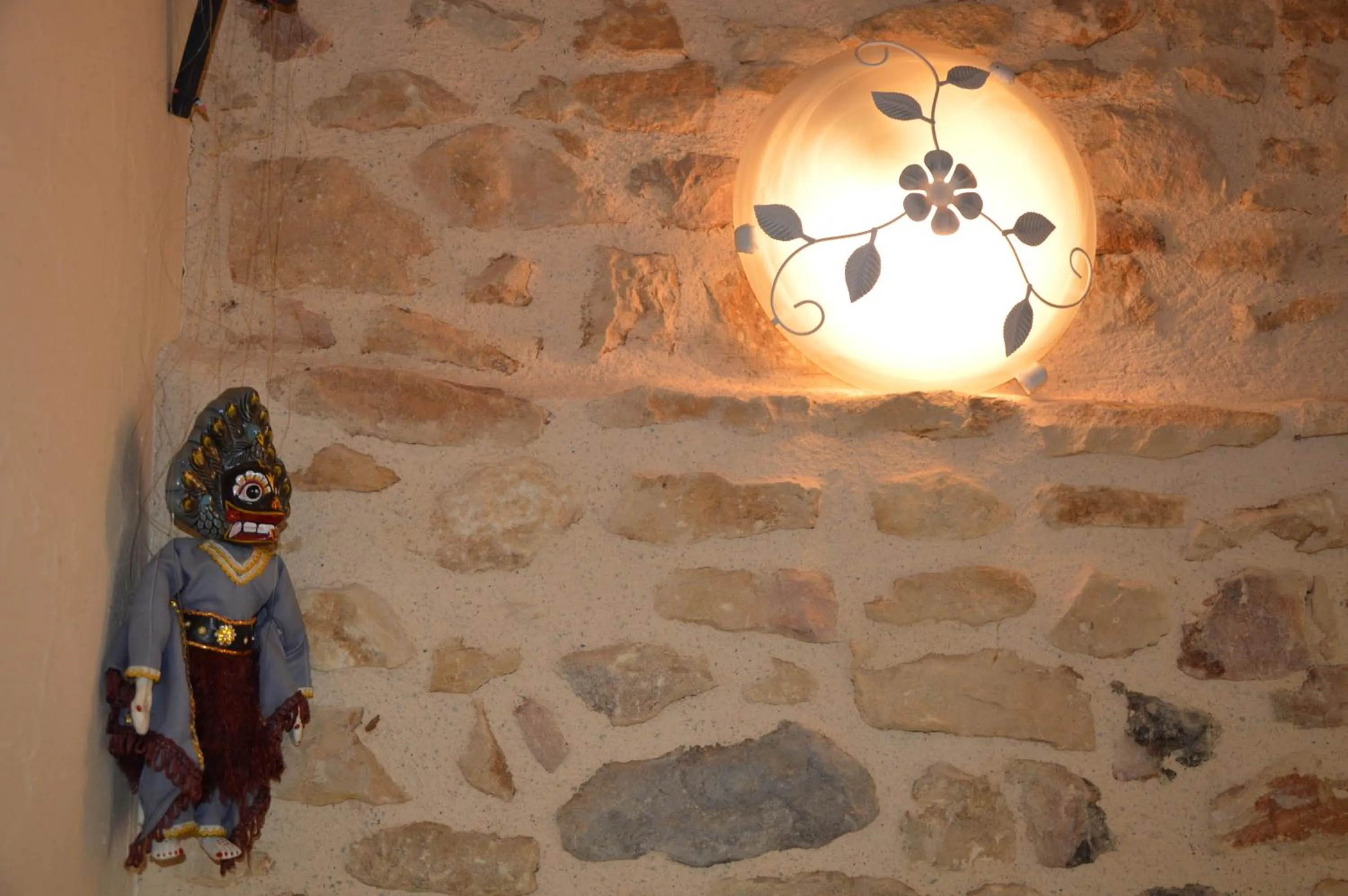 Decorative detail in Les Deux Tours