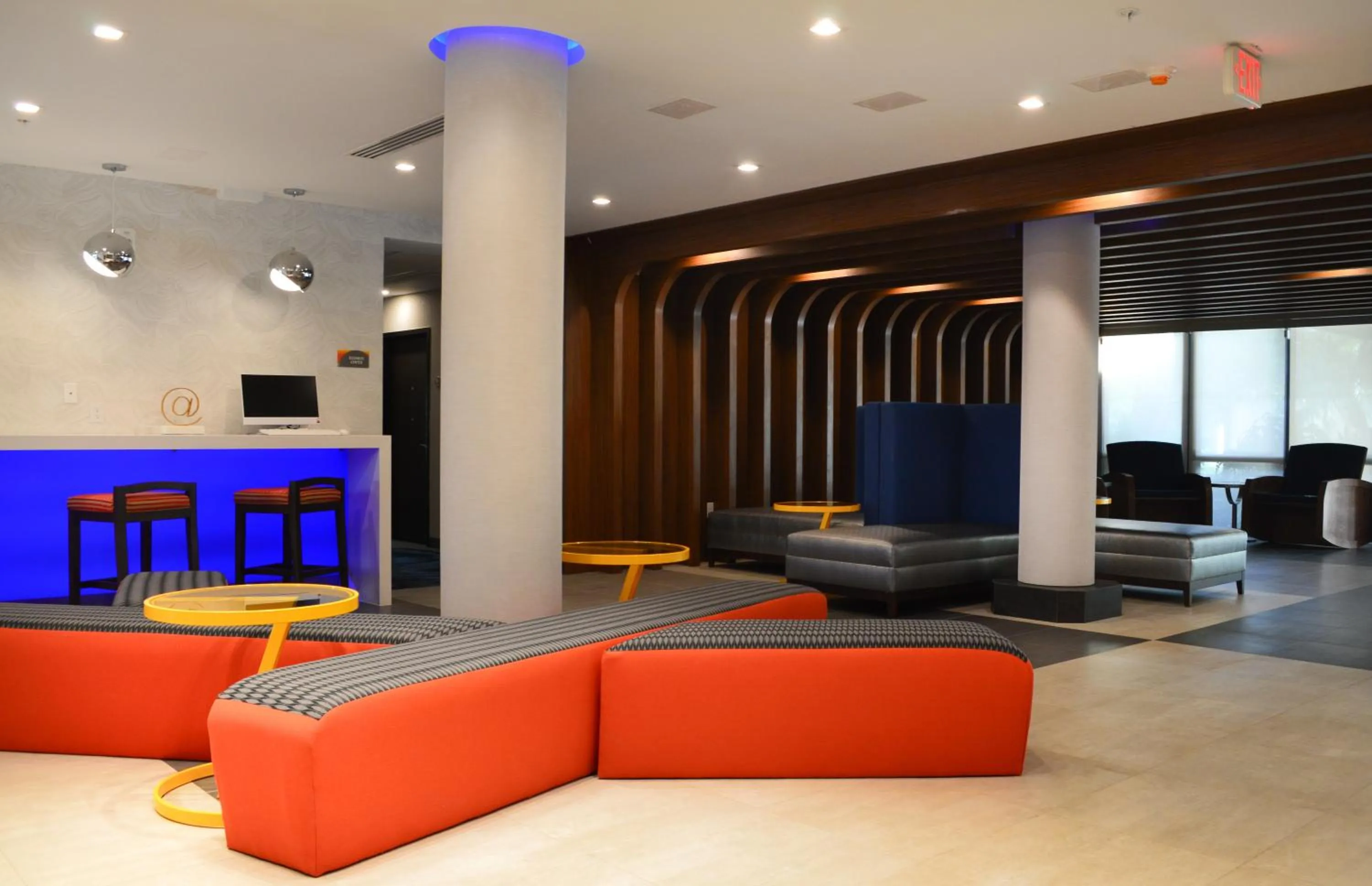 Lobby or reception in Best Western Plus Ft Lauderdale Hollywood Airport Hotel