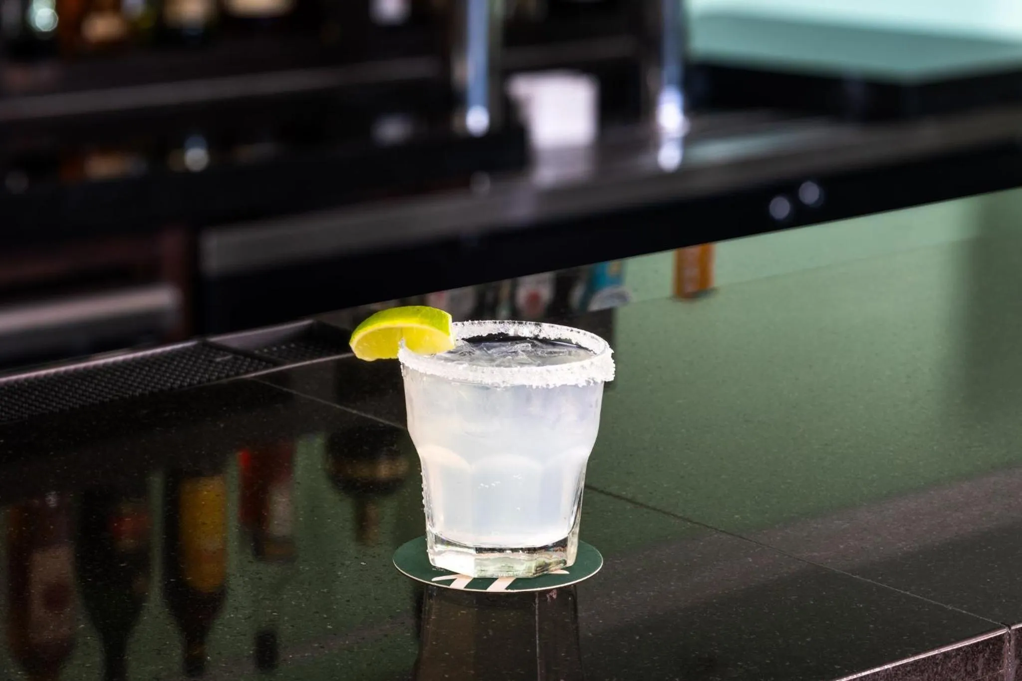 Photo of the whole room in Holiday Inn & Suites San Mateo - SFO by IHG