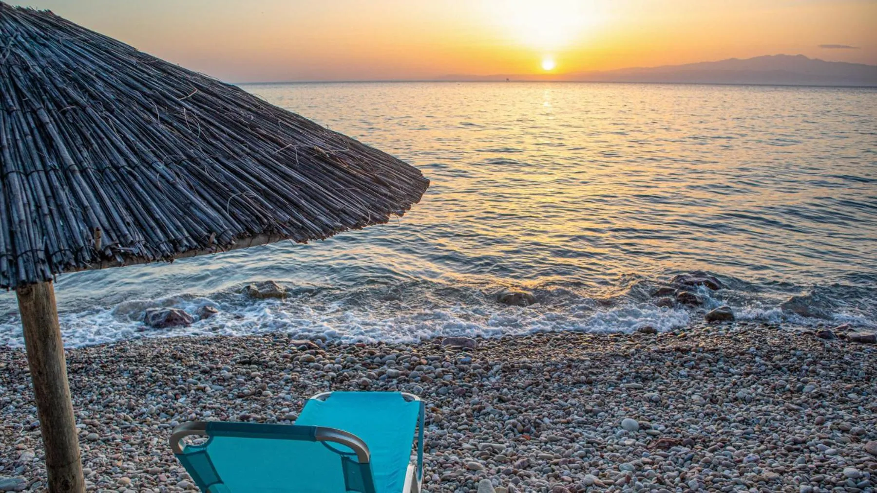 Beach in Studios Plaka