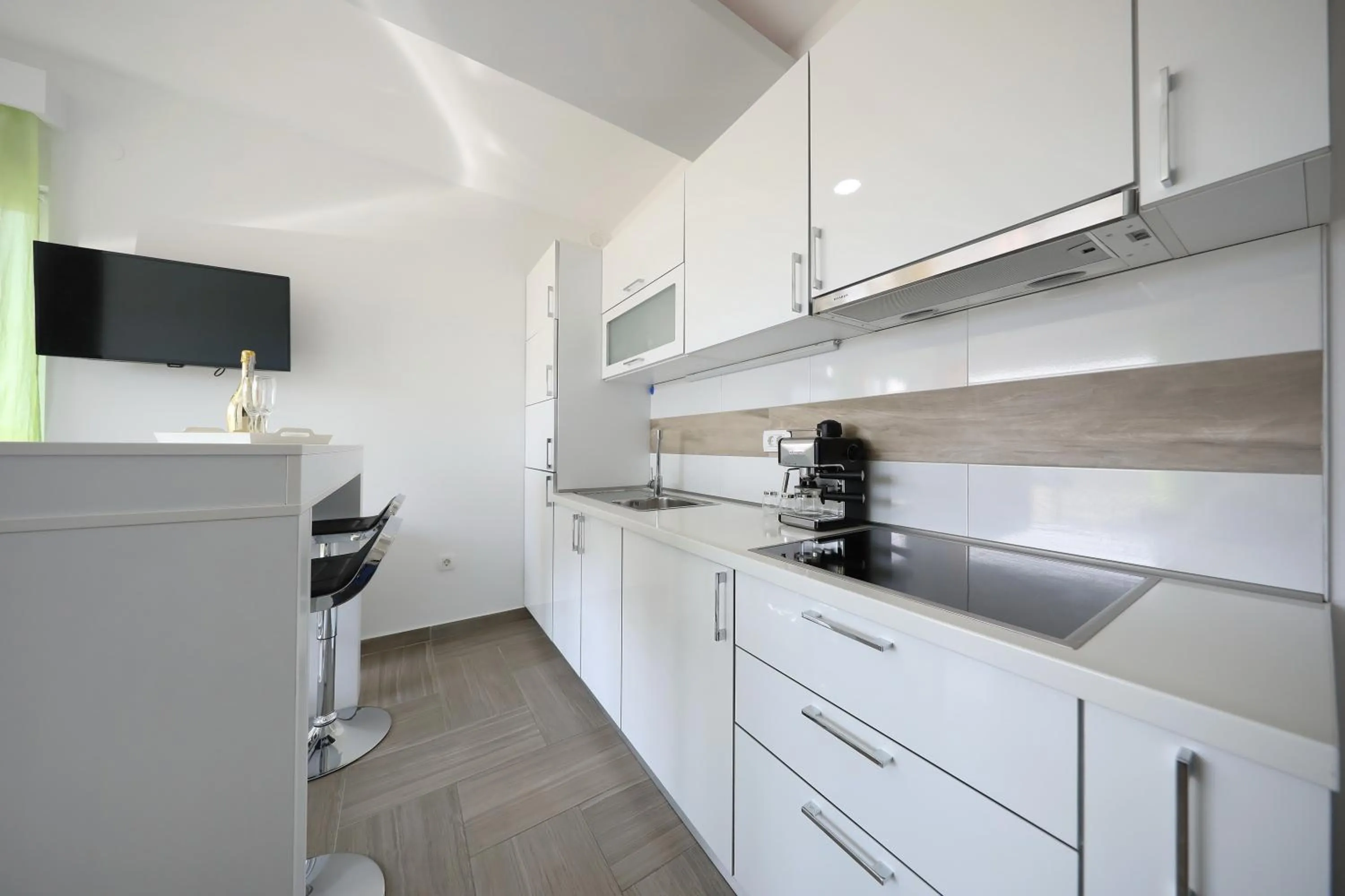 Coffee/tea facilities in Boutique Apartments Ad Astra