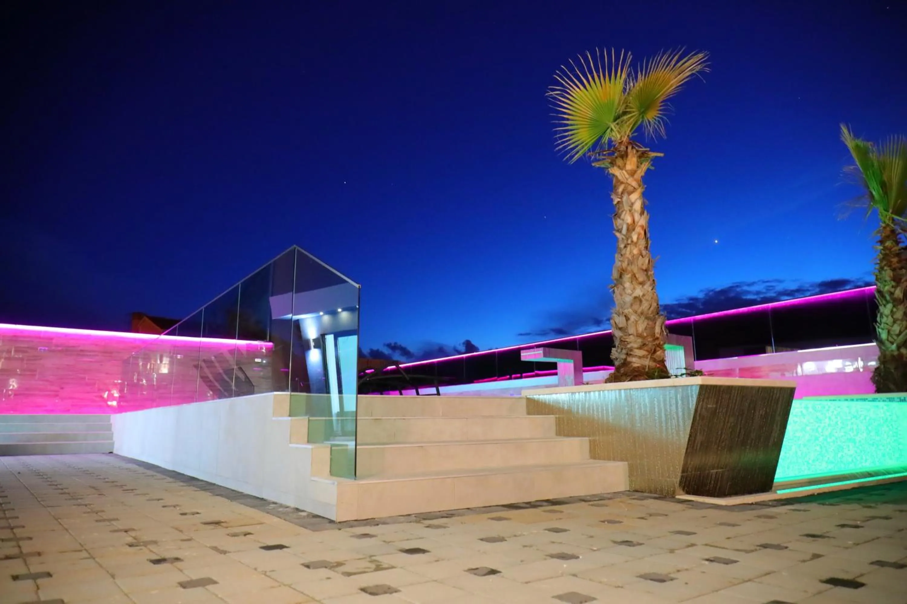 Communal lounge/ TV room in Boutique Apartments Ad Astra