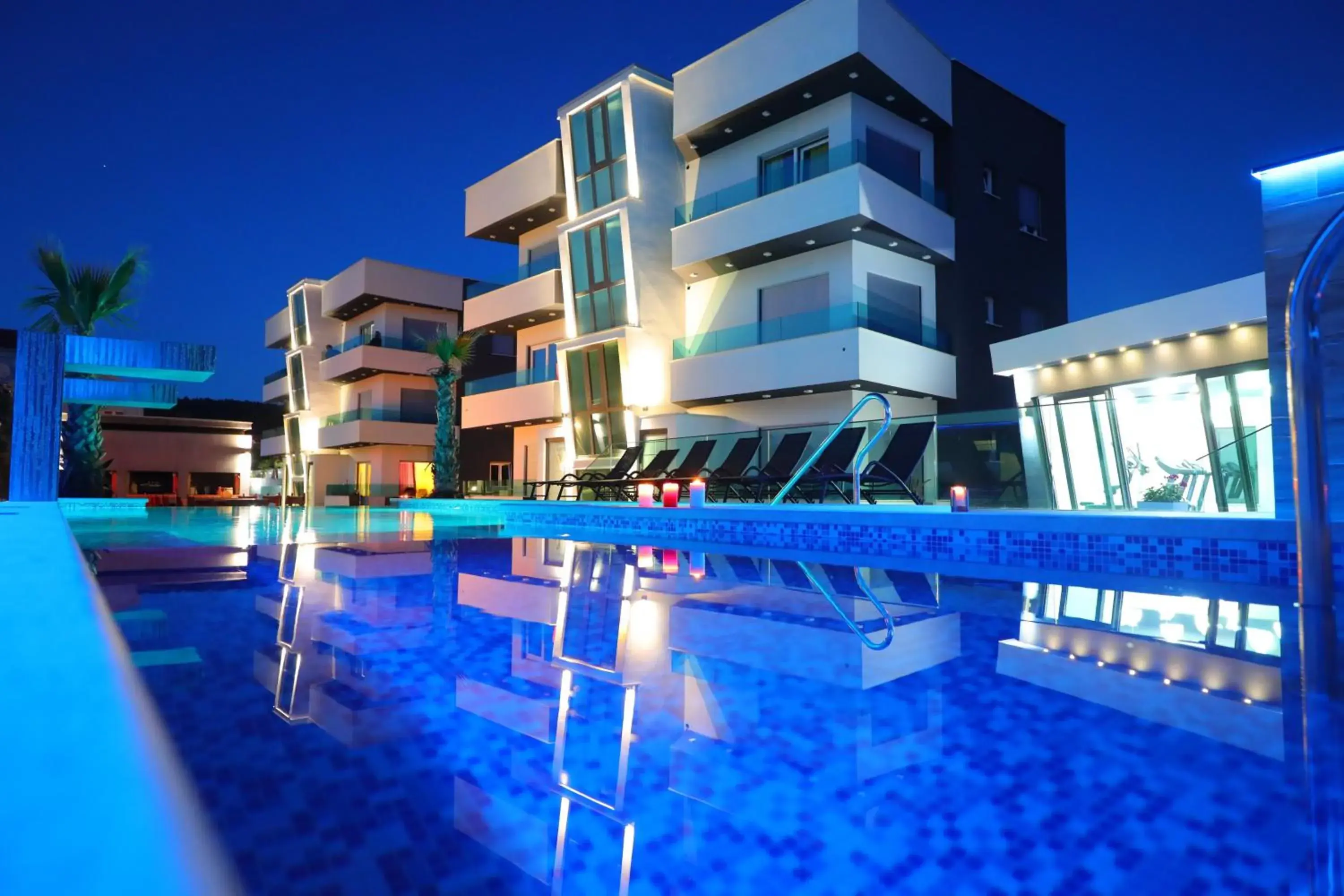 Deluxe Two-Bedroom Apartment with Balcony and Pool View in Boutique Apartments Ad Astra Deluxe Two-Bedroom Apartment with Balcony and Pool View in Boutique Apartments Ad Astra