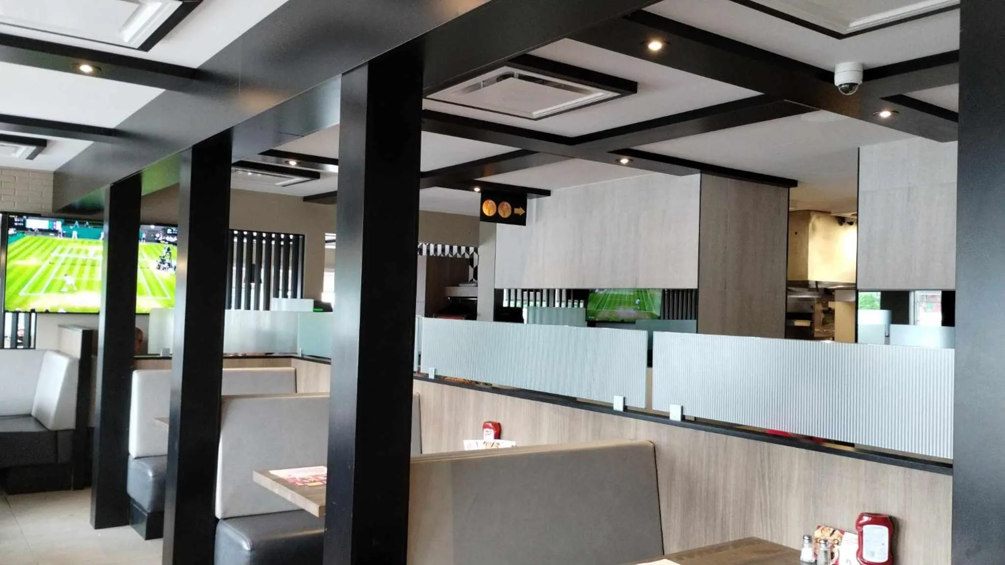 Restaurant/places to eat in Hôtel-Motel Normandin Alma