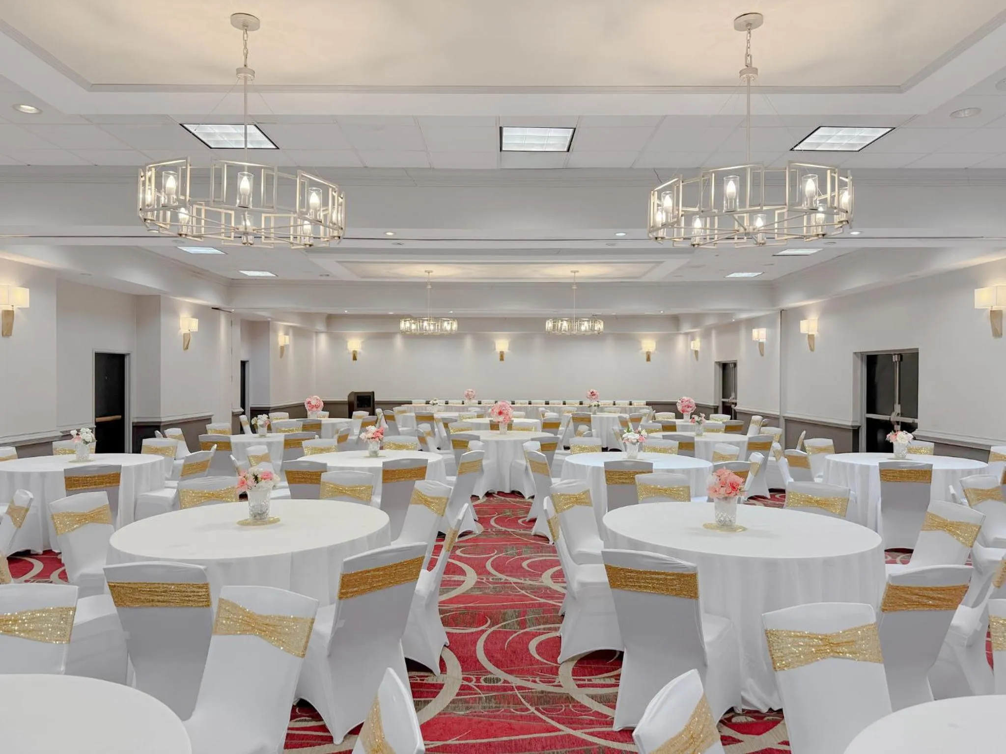 Banquet/Function facilities in Crowne Plaza Newark Airport by IHG