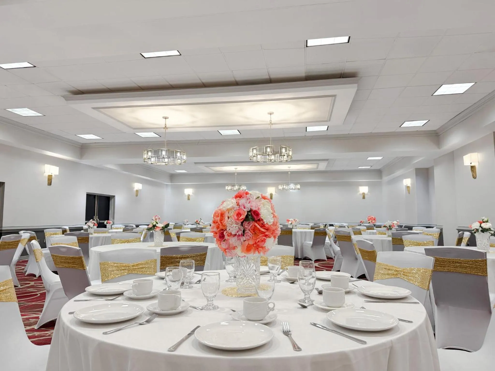 Banquet/Function facilities in Crowne Plaza Newark Airport by IHG