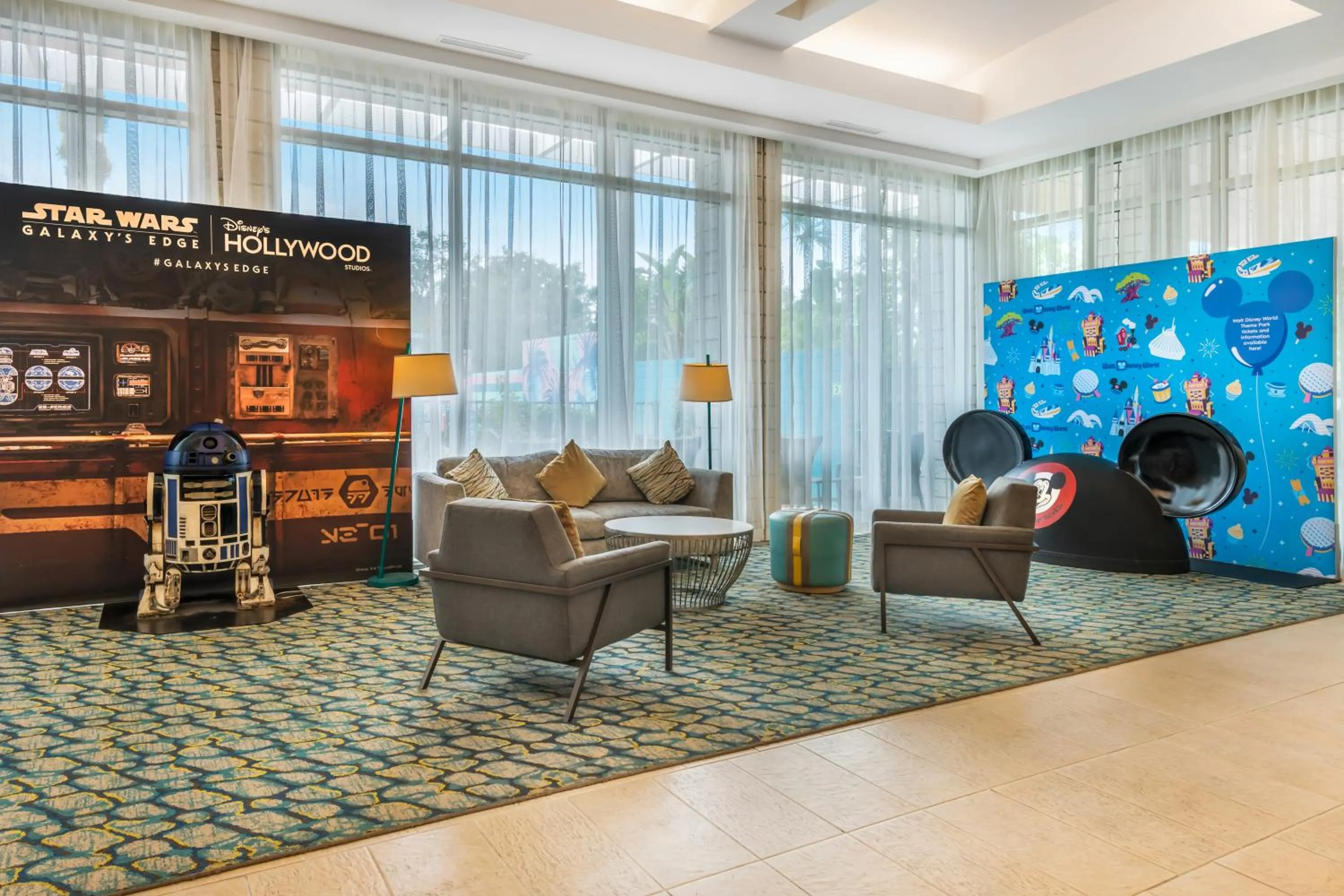 Lobby or reception in Holiday Inn Orlando – Disney Springs® Area by IHG