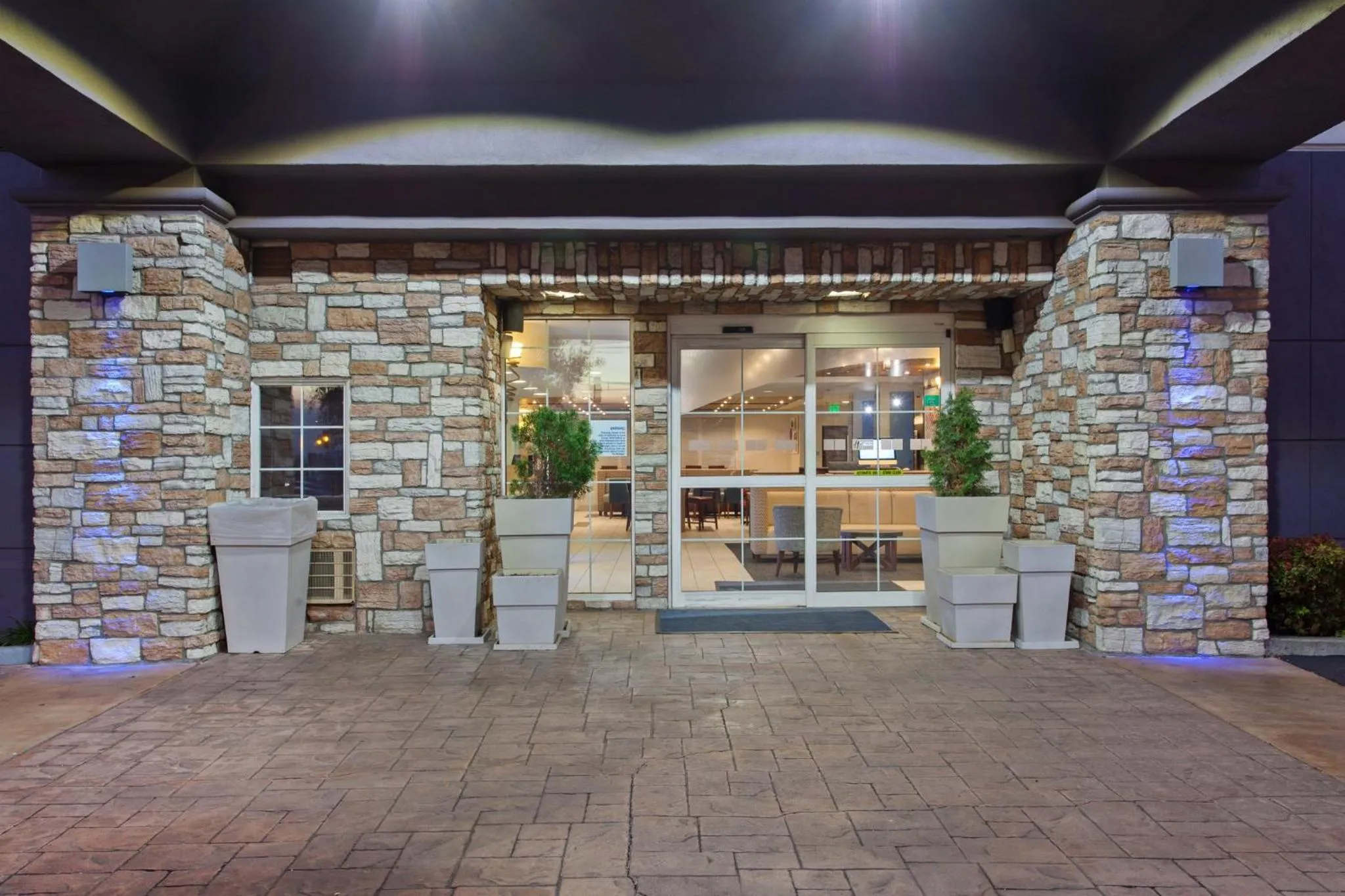 Property building in Holiday Inn Express & Suites Oakland - Airport by IHG