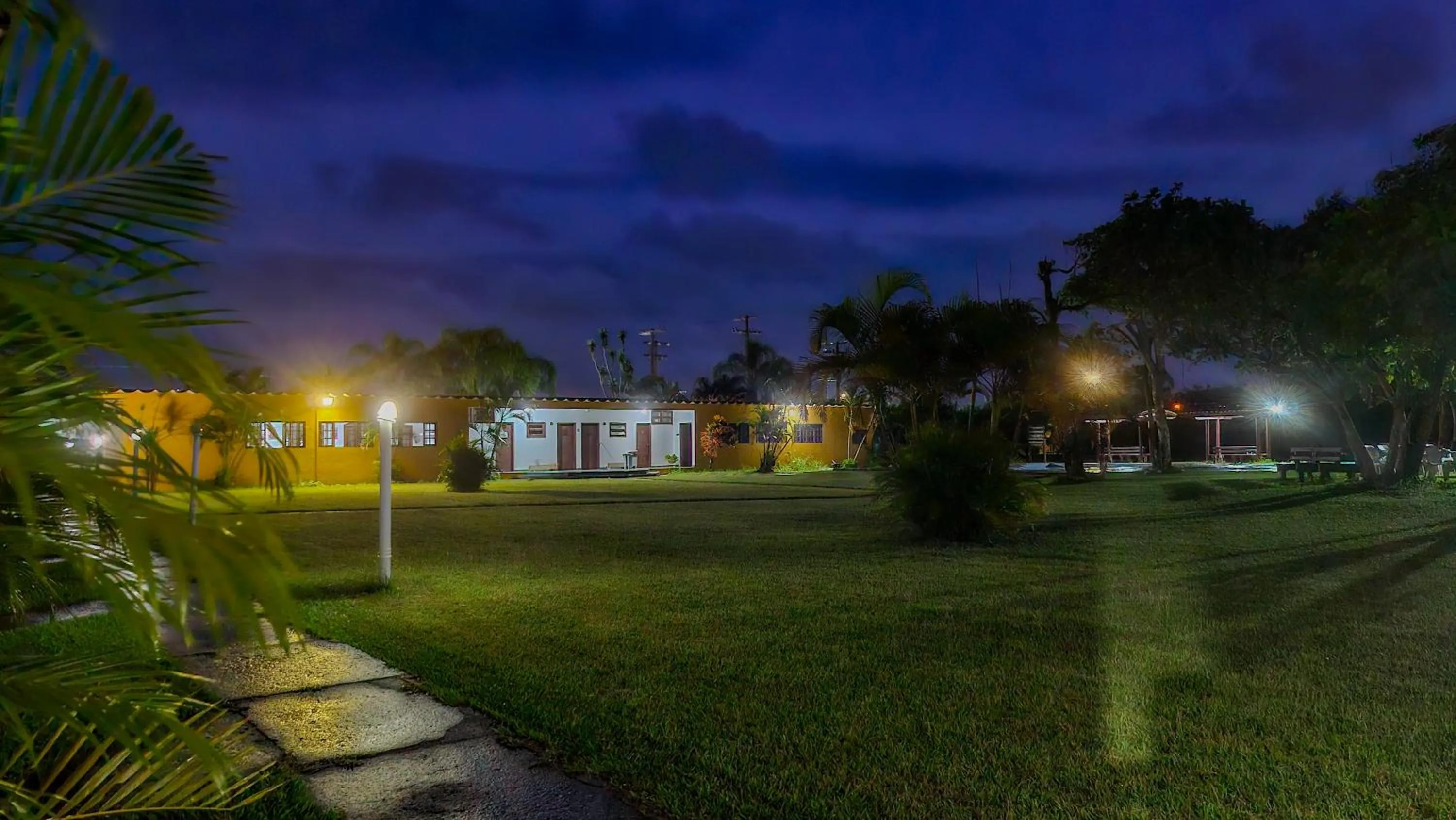 Garden in Samburá Chalés