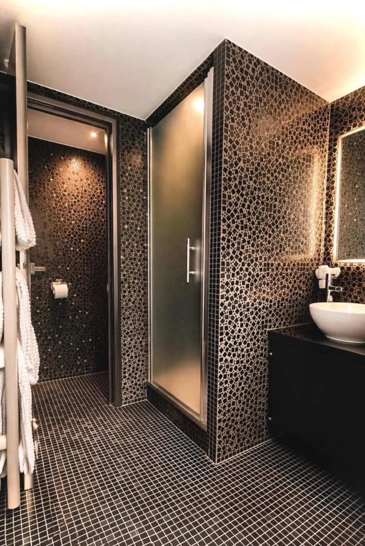 Shower in Aéro