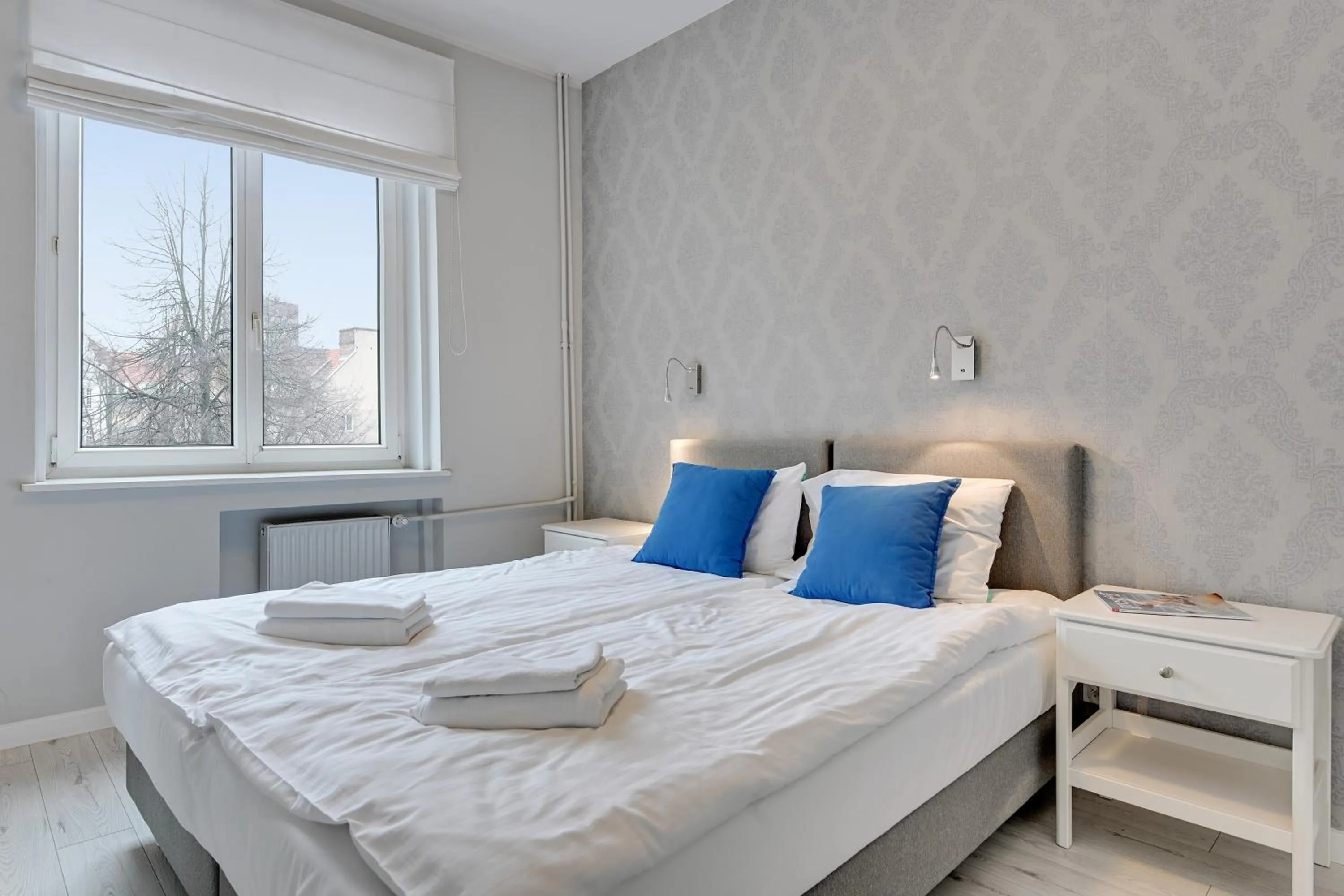 Bedroom, Bed in Comfort Apartments Old Town