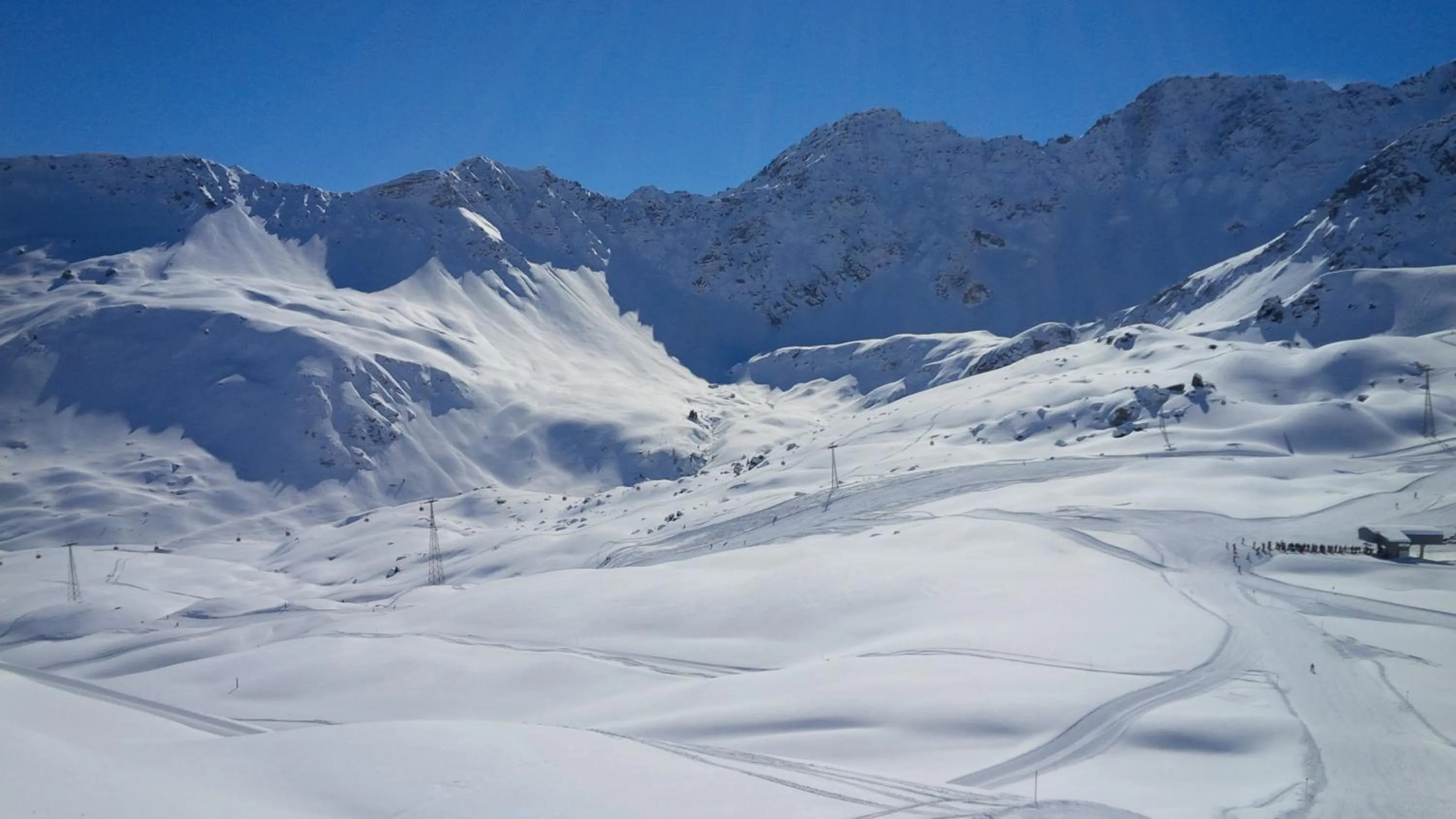 Winter in AROSA ALPINE CLUB - Adults only