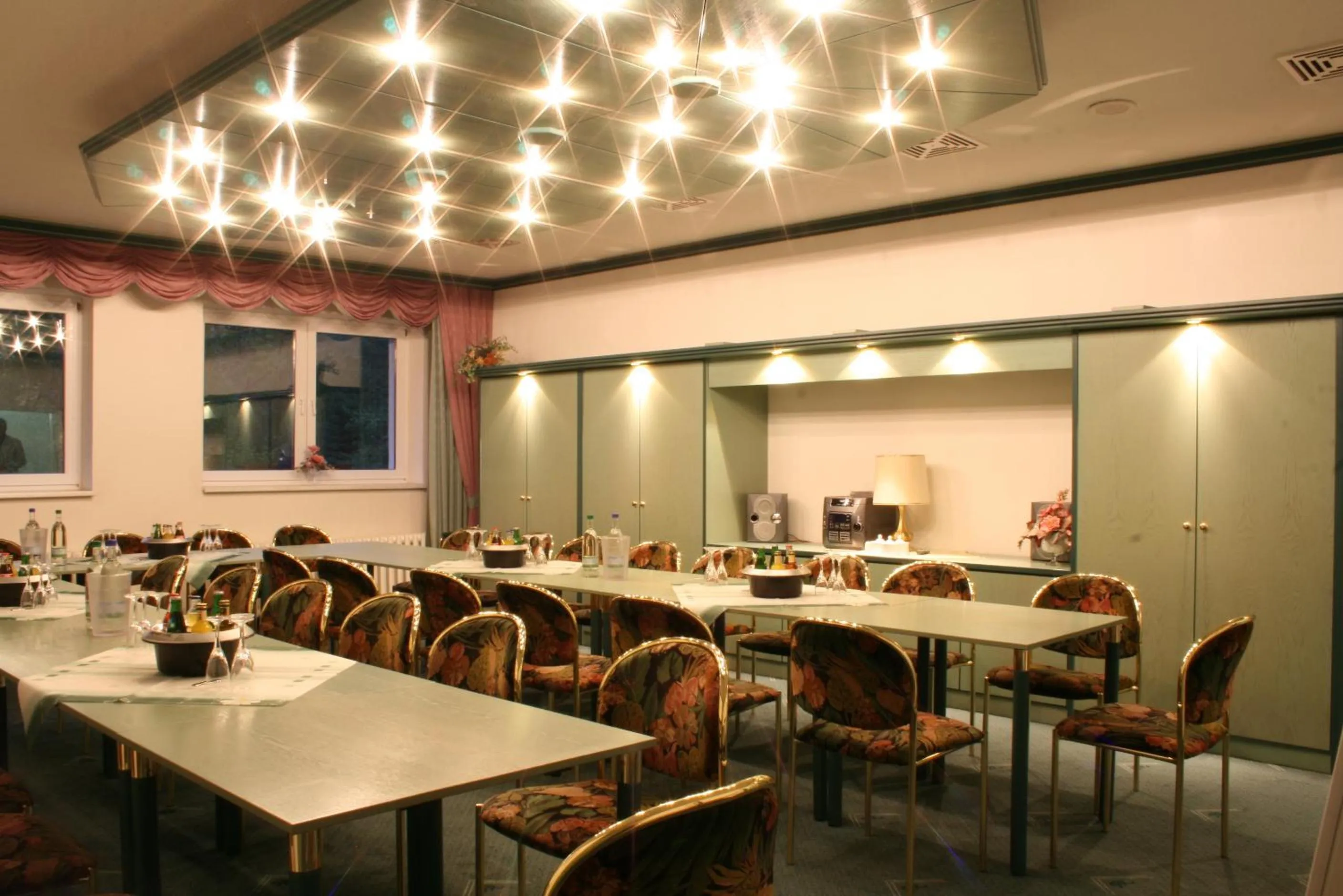 Restaurant/places to eat in Hotel Reifenstein