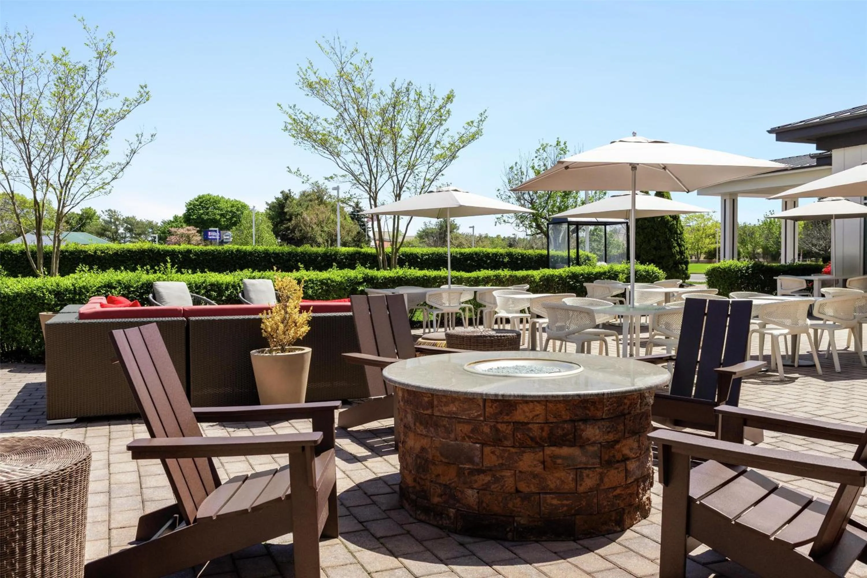 Patio in Hilton Garden Inn Riverhead