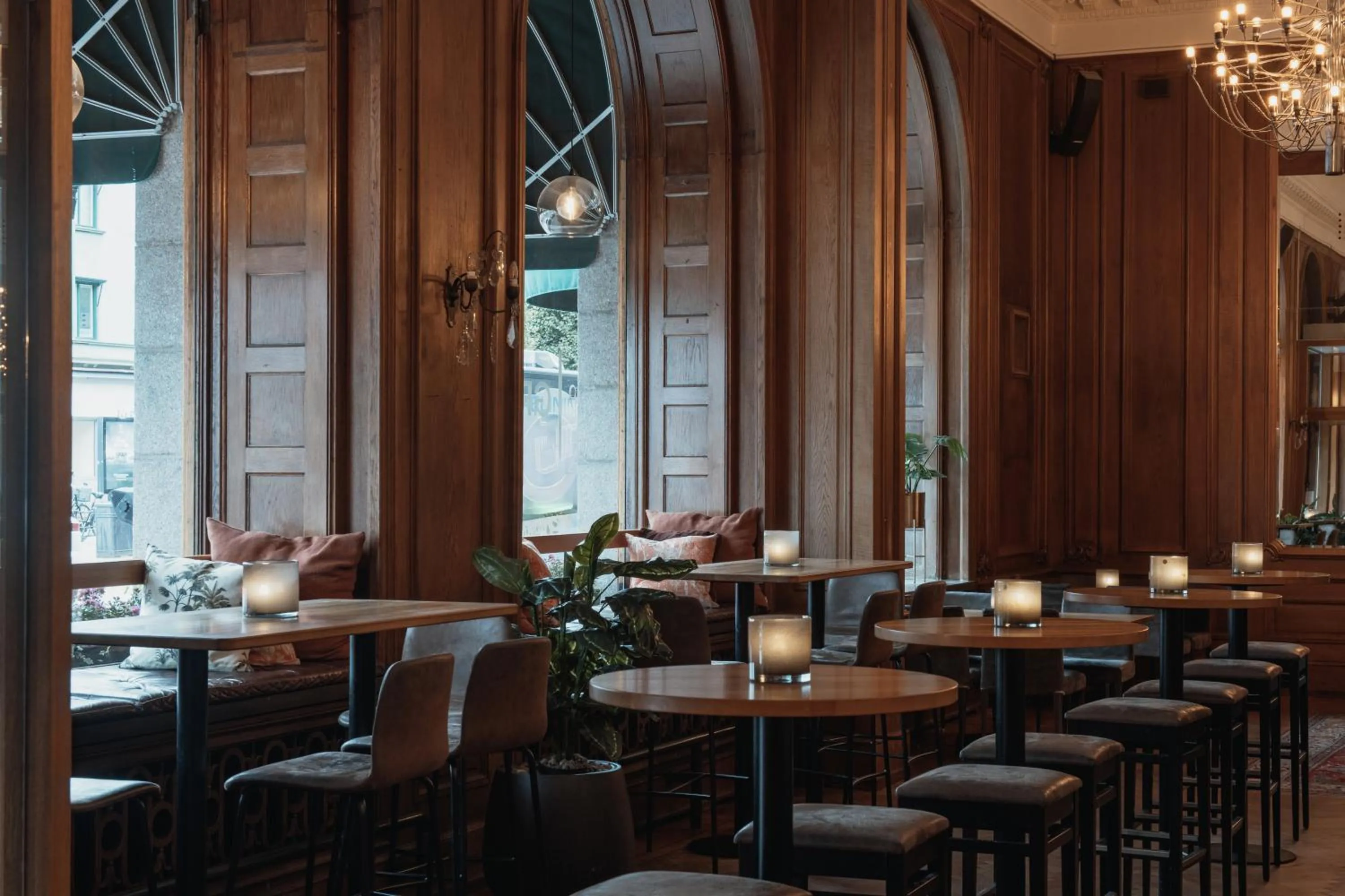 Restaurant/places to eat in Home Hotel Grand Helsingborg