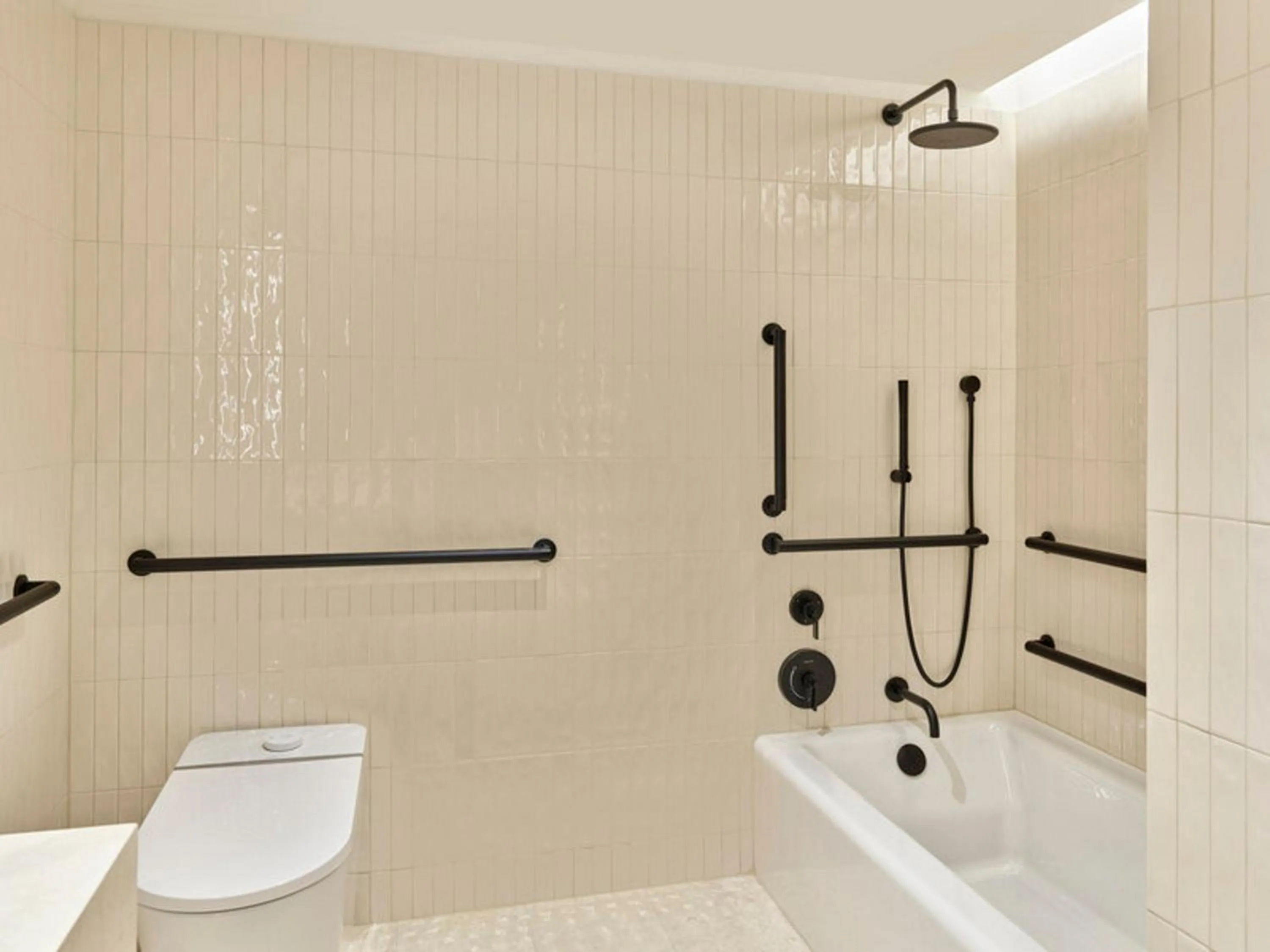 Bathroom in Hotel AKA Alexandria