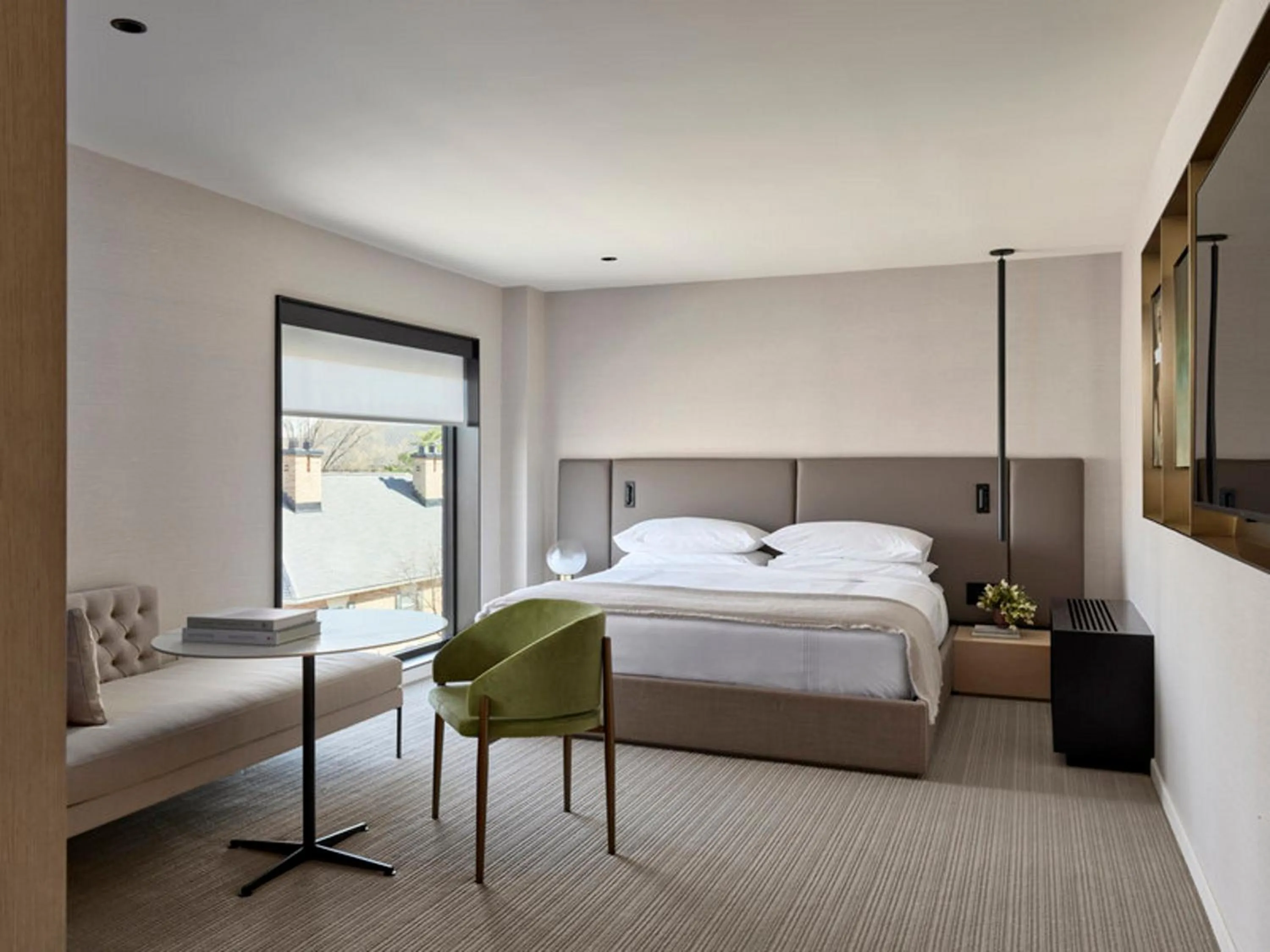 Bed in Hotel AKA Alexandria