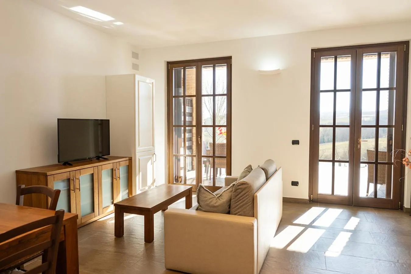 Communal lounge/ TV room in Terra Antica - Resort, Winery & SPA