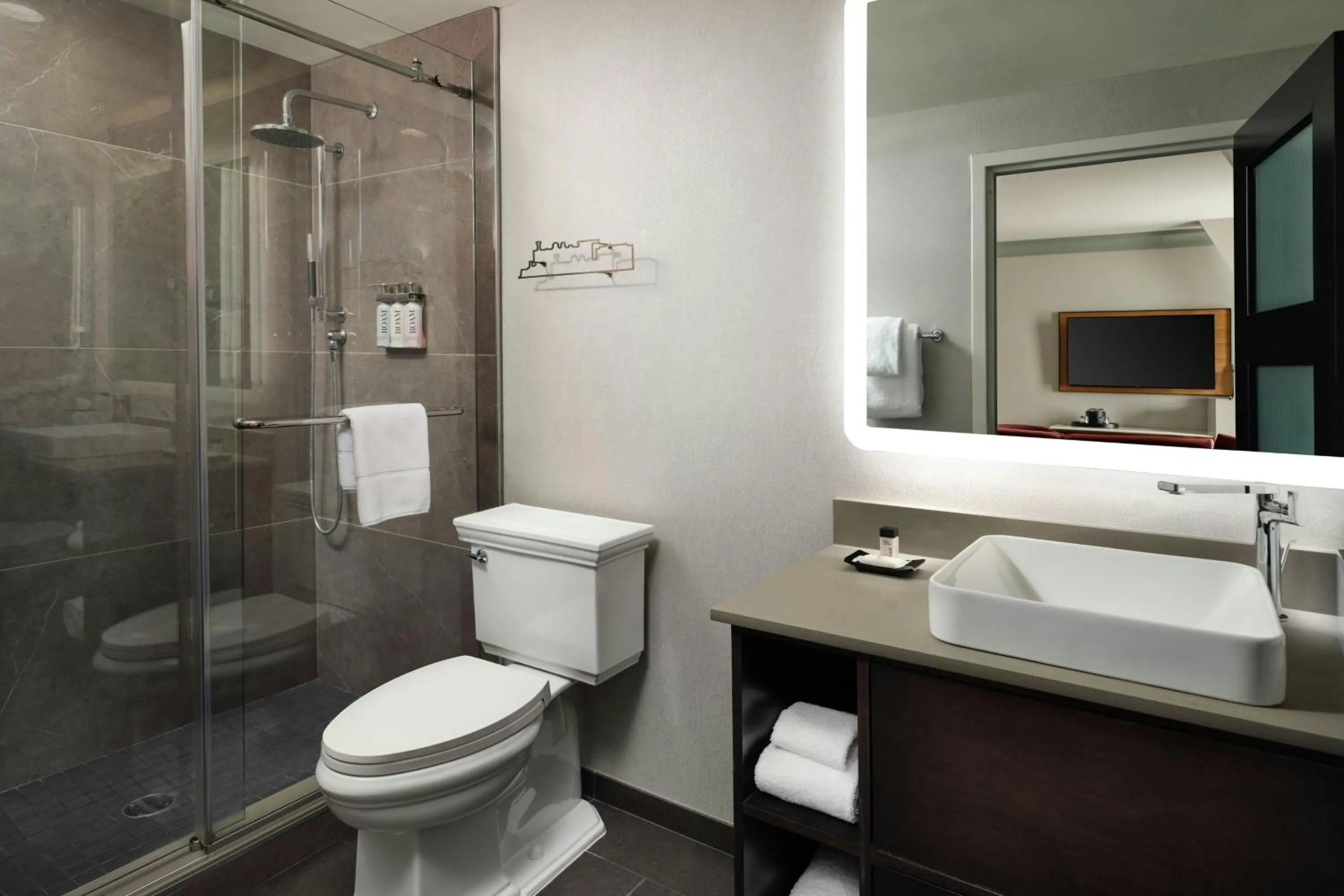 Bathroom in The Union Station Nashville Yards, Autograph Collection