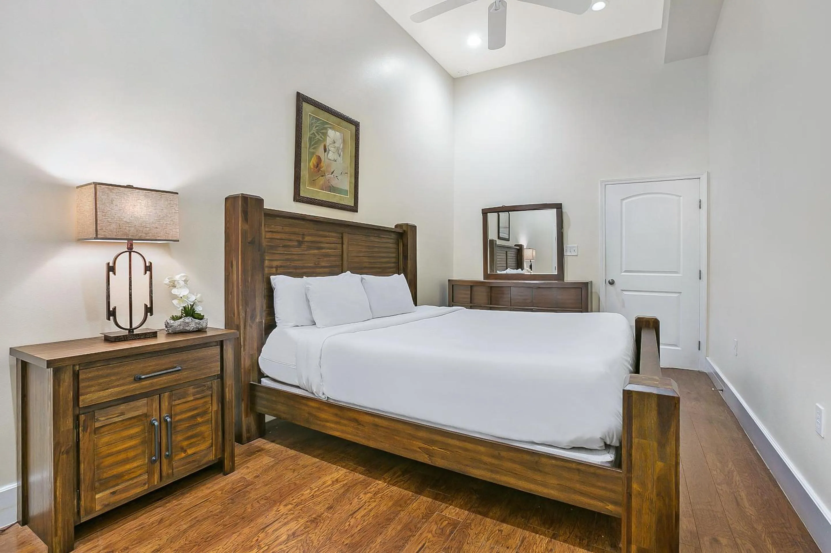 Bedroom, Bed in Stylish 4BR condo in Downtown by Hosteeva