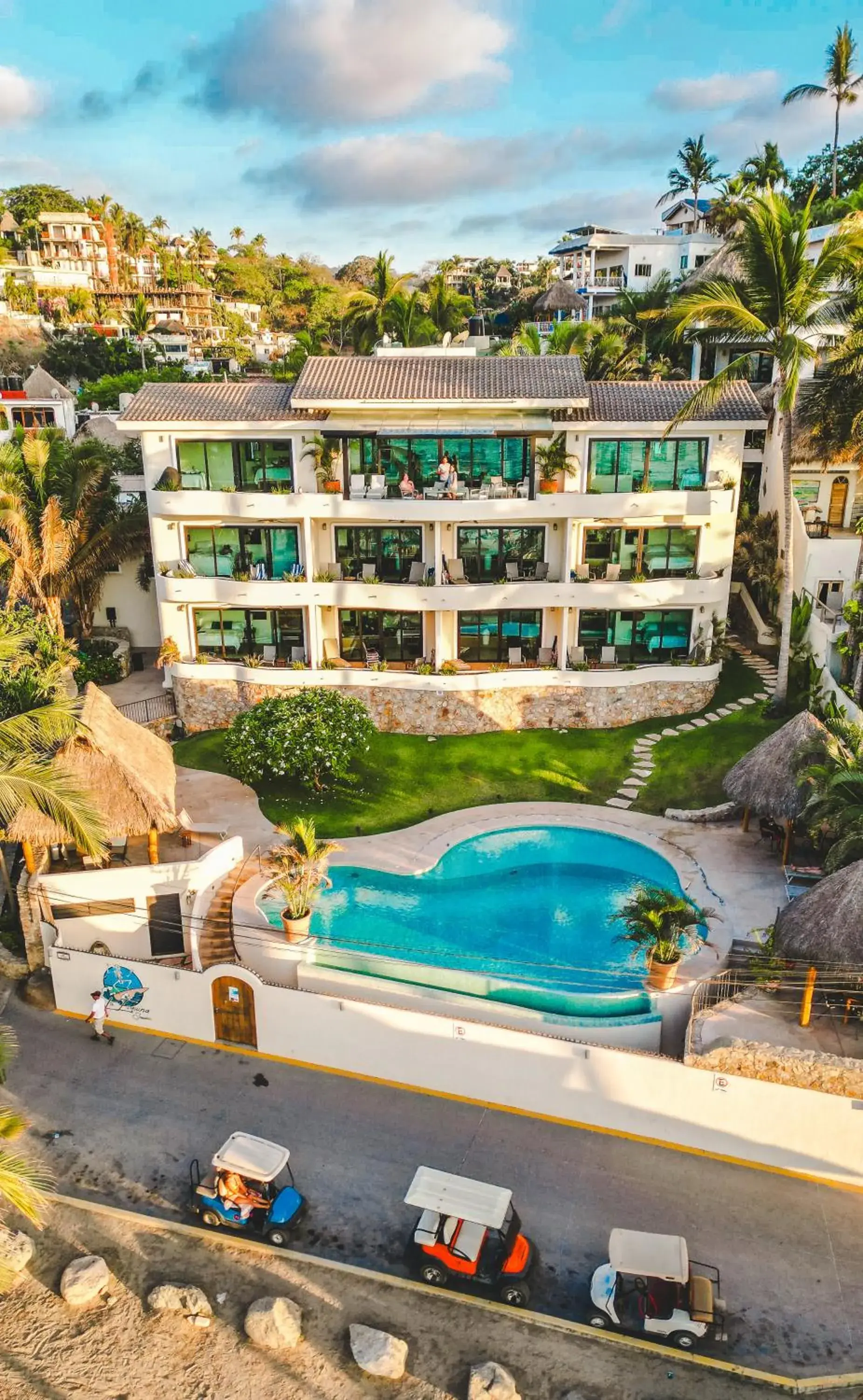 La Esquina La Esquina