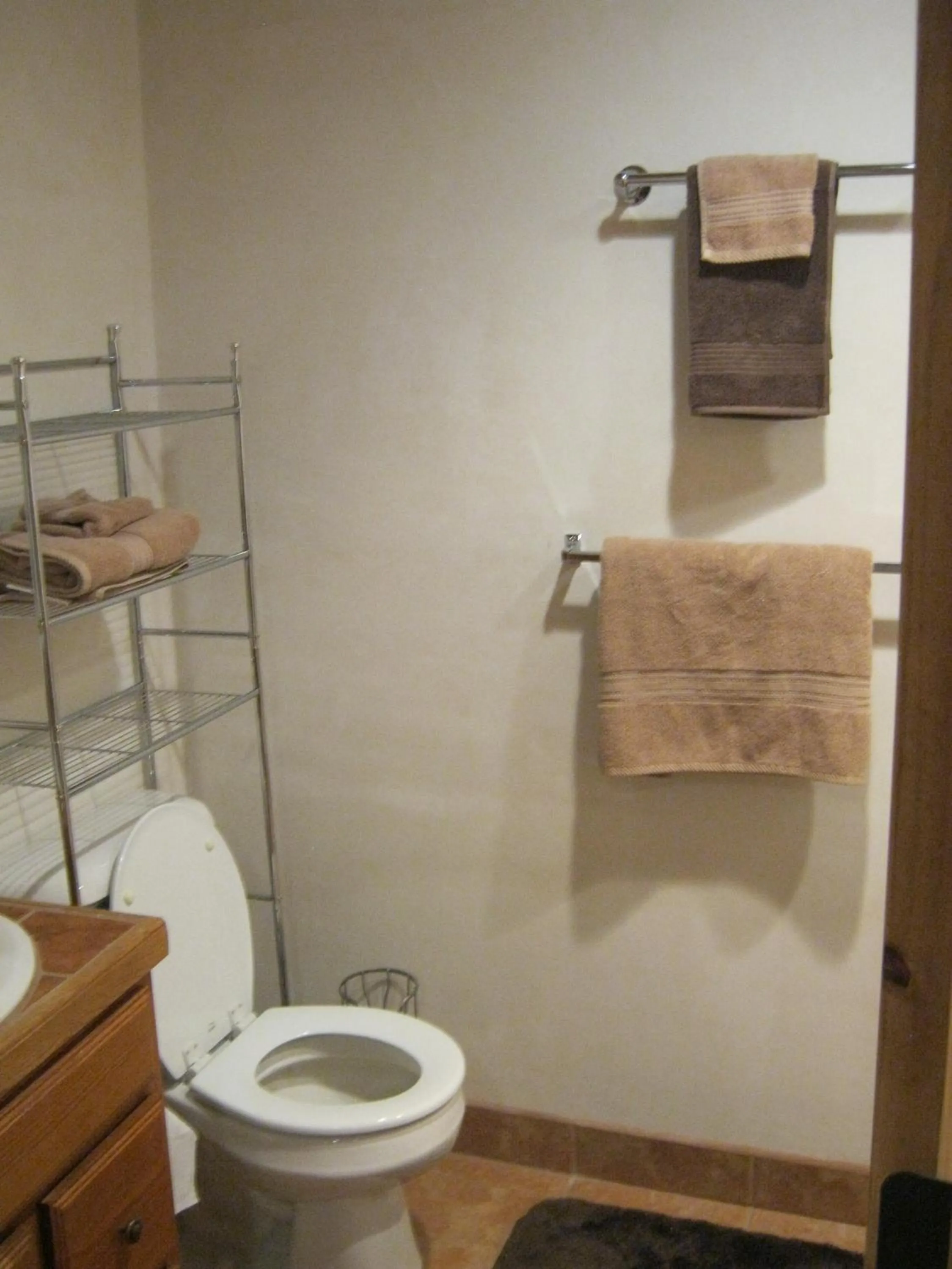 Bathroom in Shady Brook Inn Village/Resort