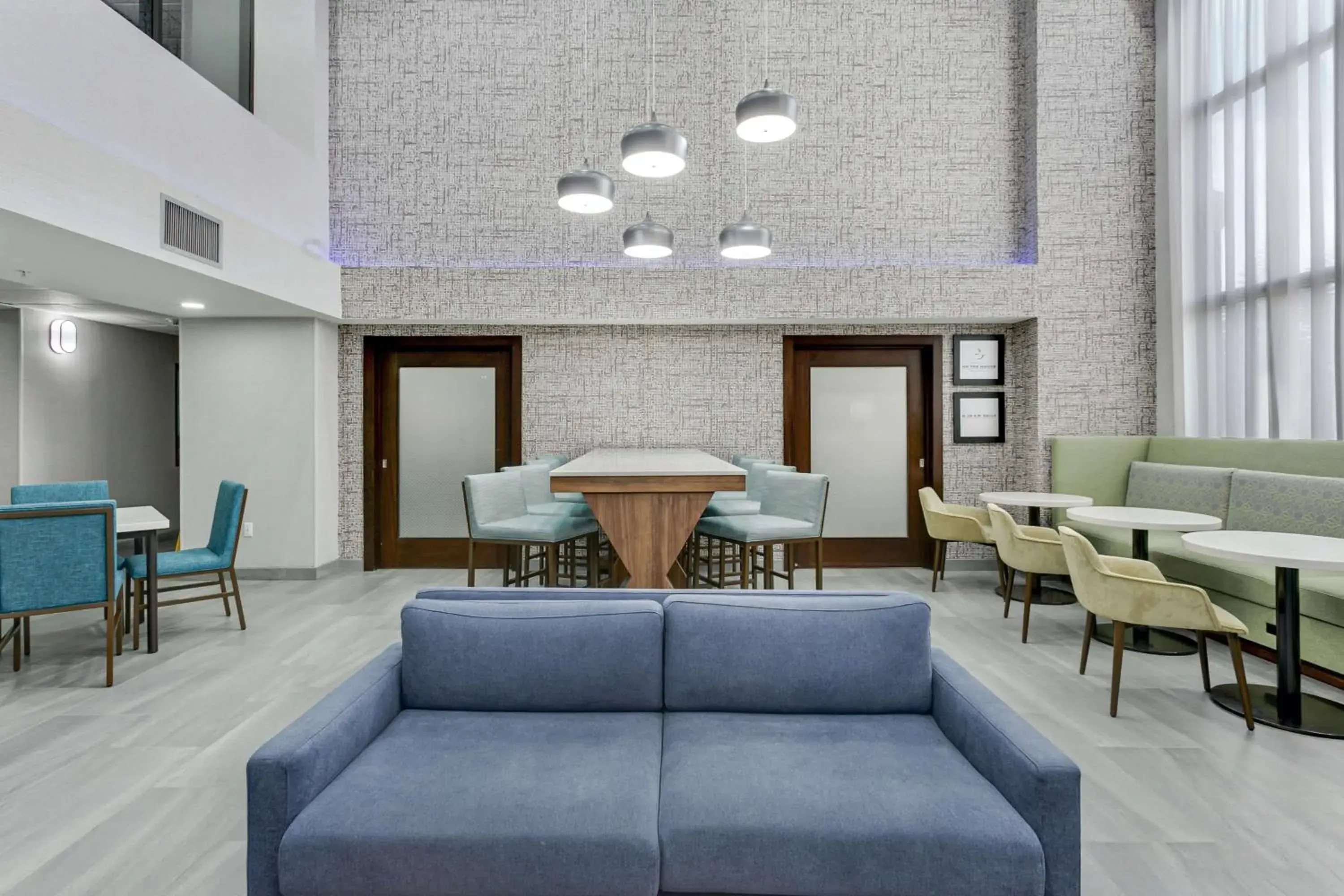 Lobby or reception in Hampton Inn Houston-Pearland, TX Lobby or reception in Hampton Inn Houston-Pearland, TX