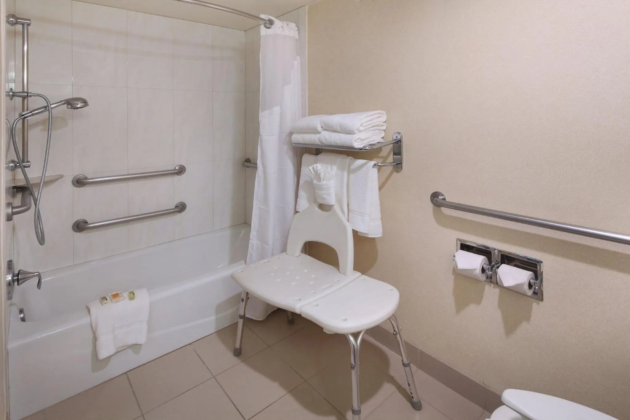 Bathroom in Holiday Inn Hotel & Suites Anaheim by IHG