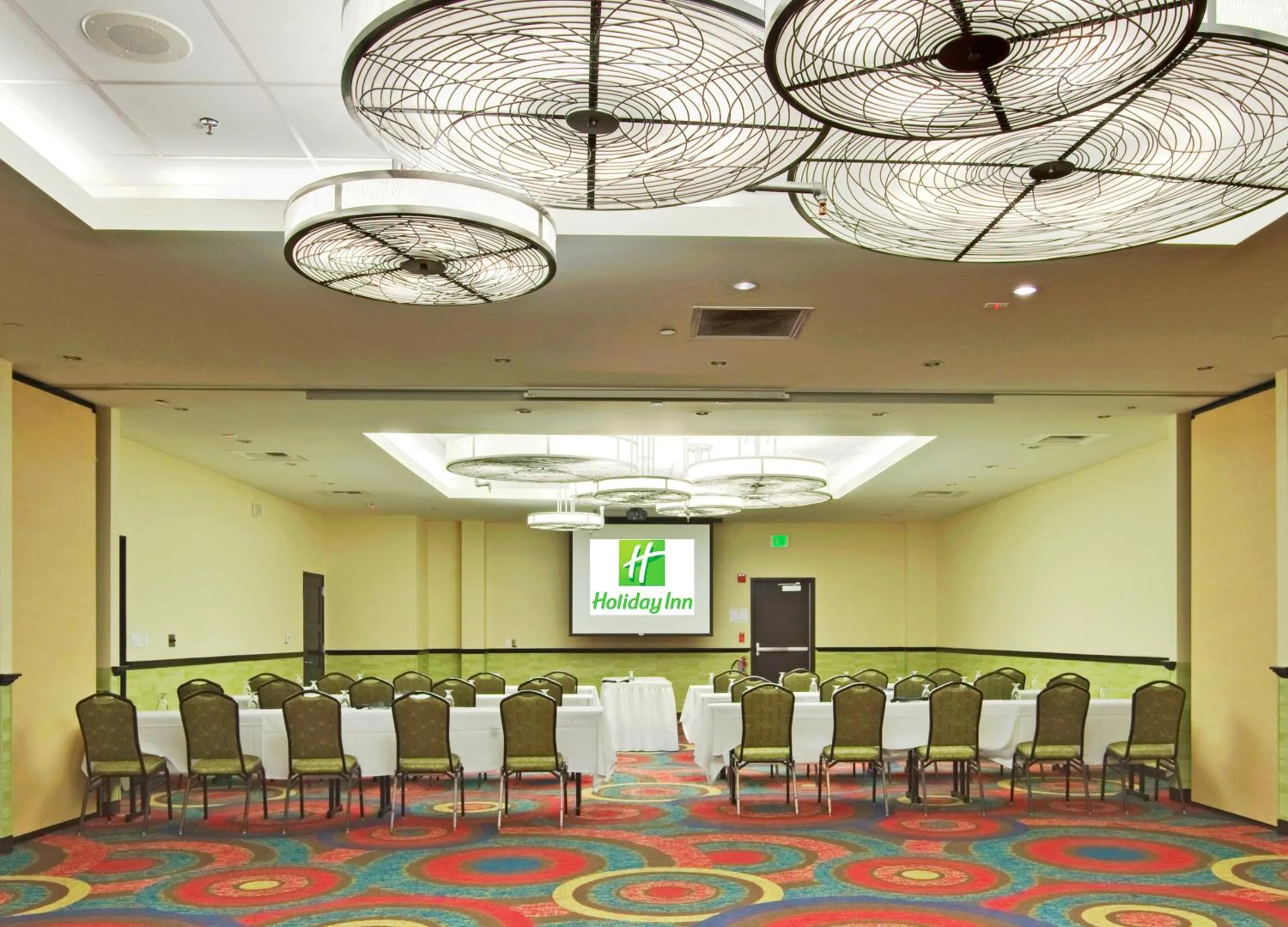 Meeting/conference room in Holiday Inn Hotel & Suites Anaheim by IHG