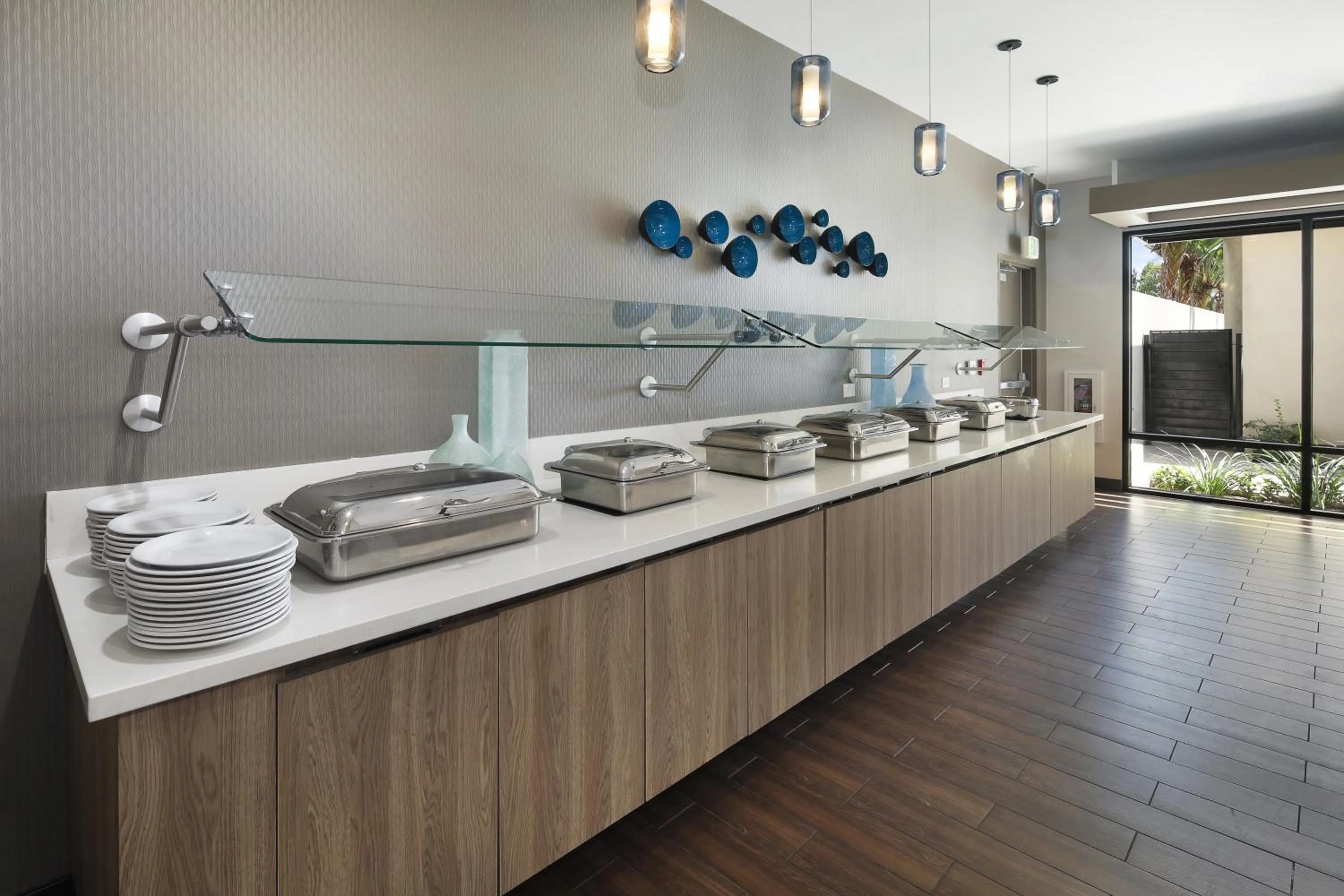 Breakfast in Holiday Inn Hotel & Suites Anaheim by IHG