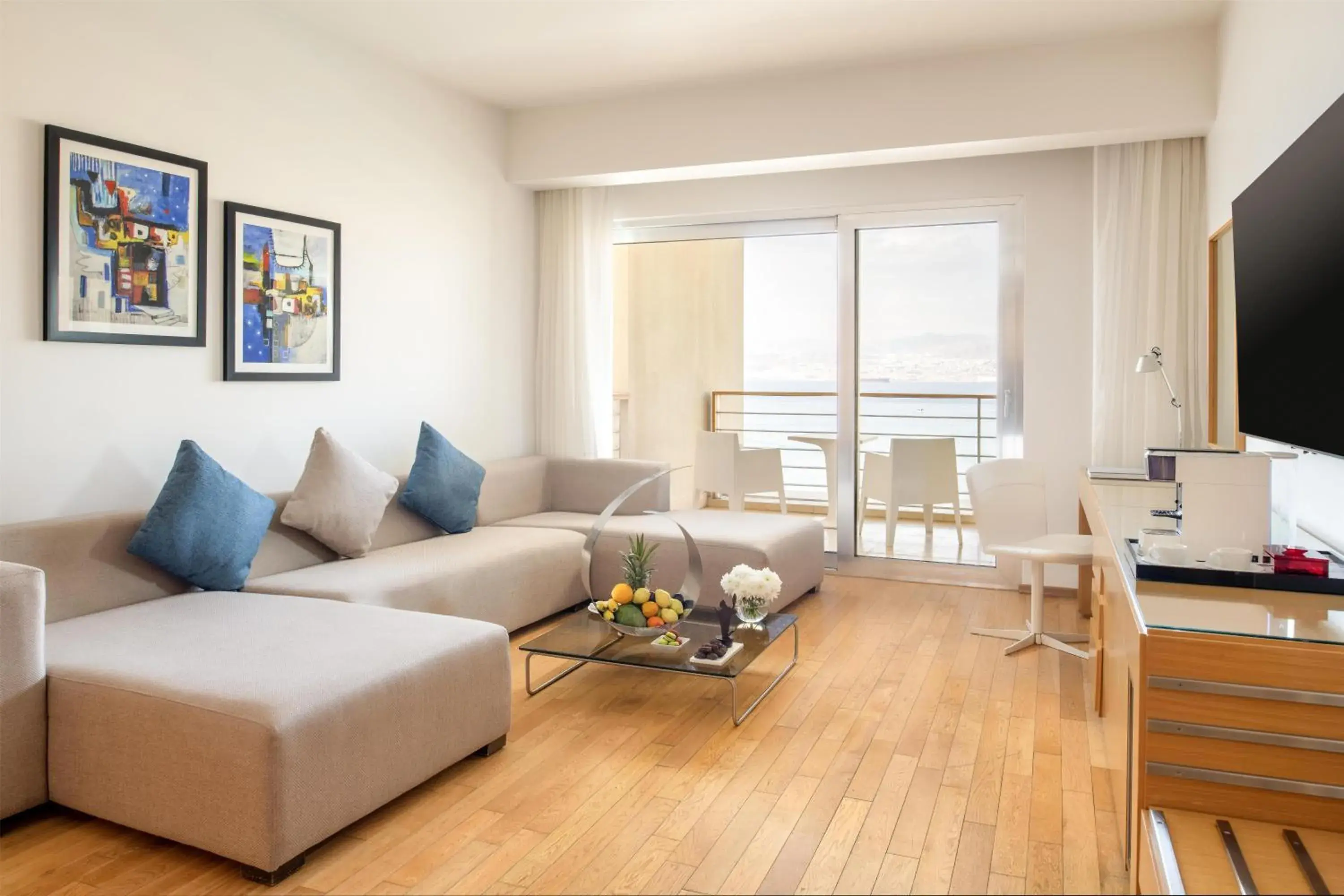 Executive Panoramic Sea View Suite (King Size Bed) in Kempinski Hotel Aqaba Executive Panoramic Sea View Suite (King Size Bed) in Kempinski Hotel Aqaba