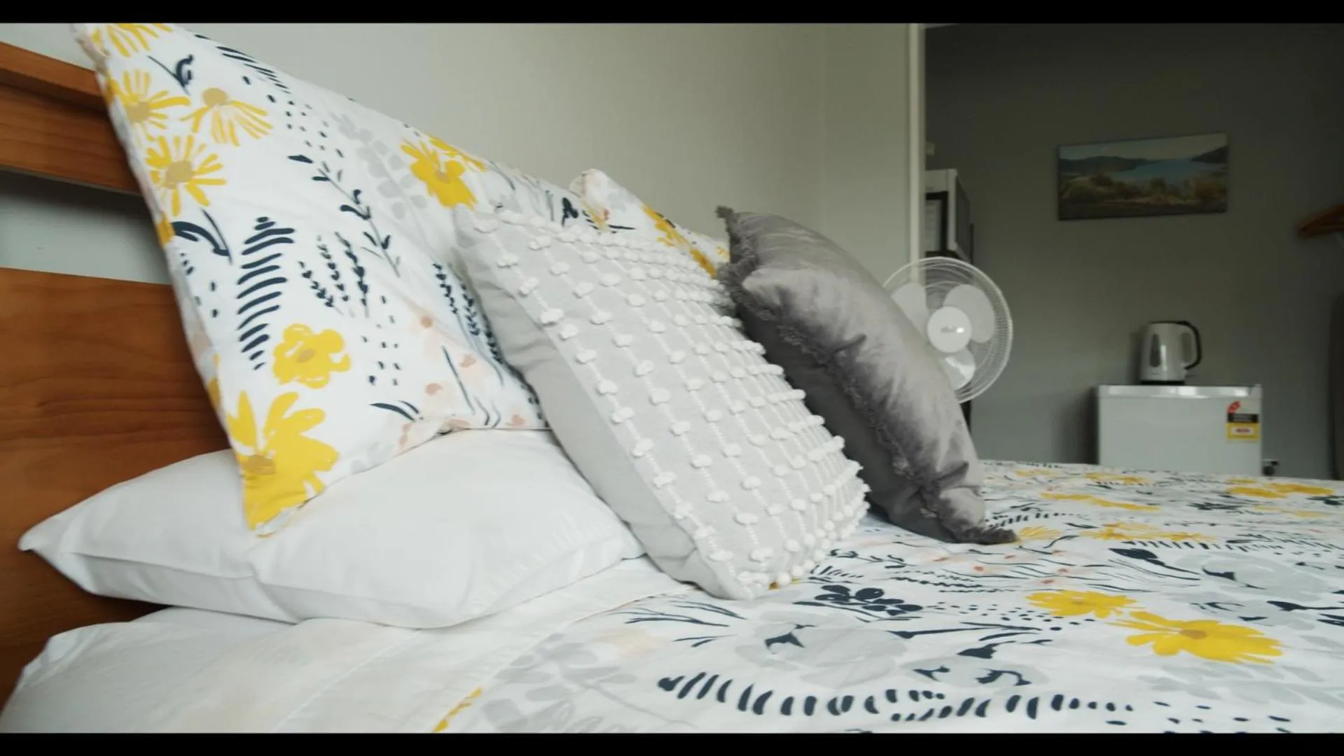 Bed in Top of the Town