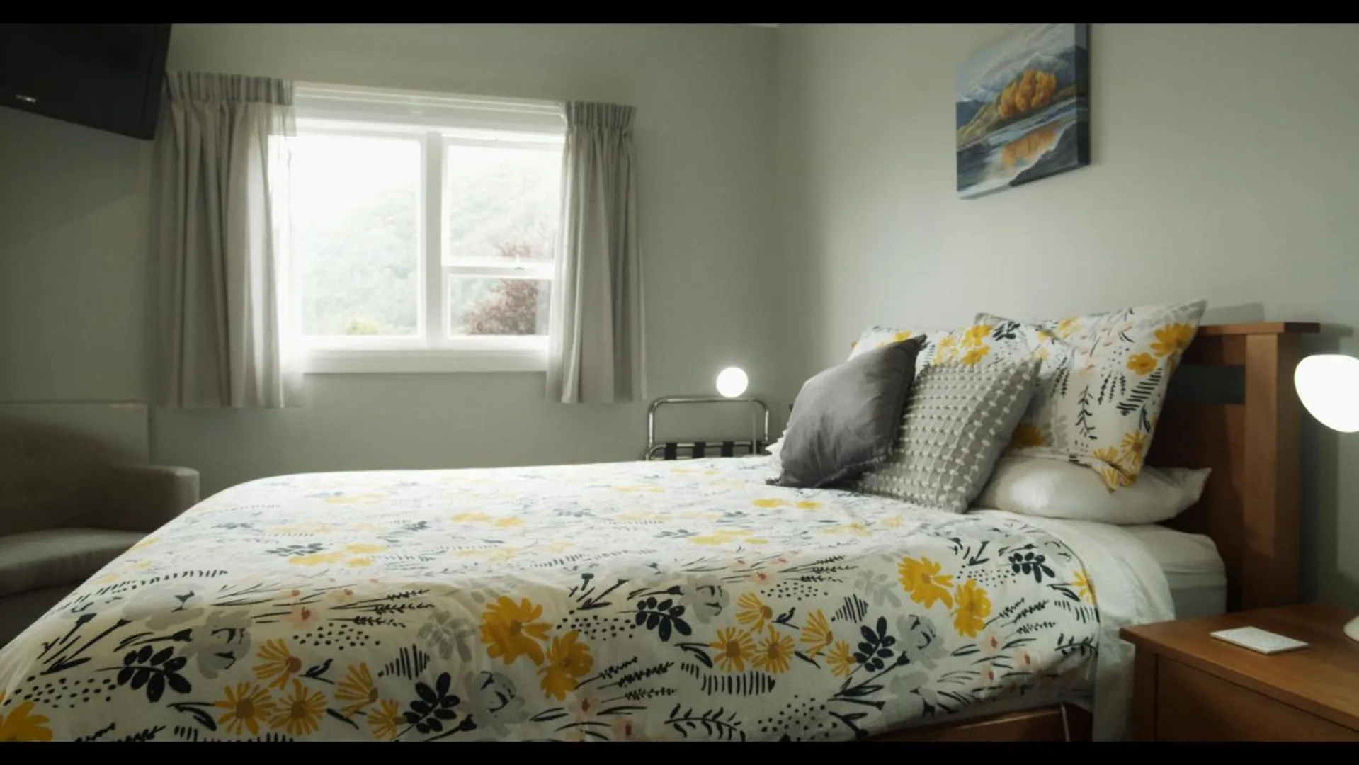 Bed in Top of the Town