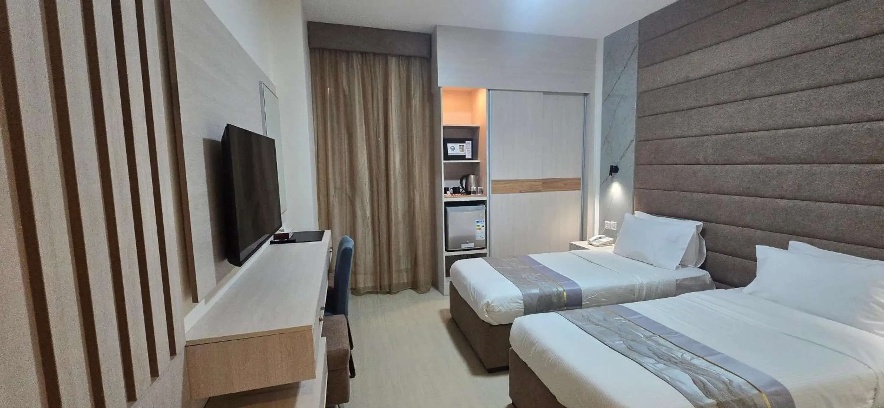 Bed in La Maison Hotel Bed in La Maison Hotel