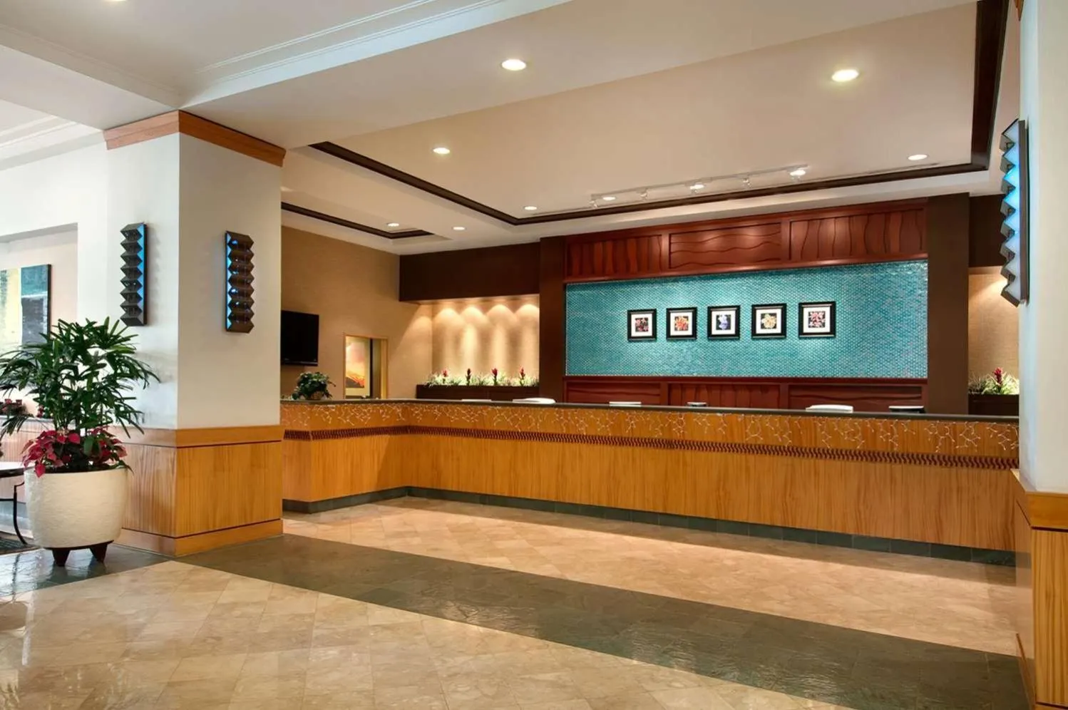 Lobby or reception in Ilikai Lite