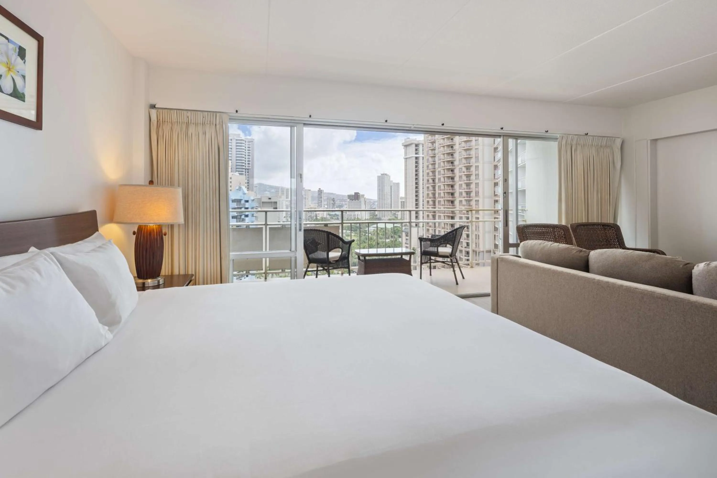 View (from property/room), Bed in Ilikai Lite