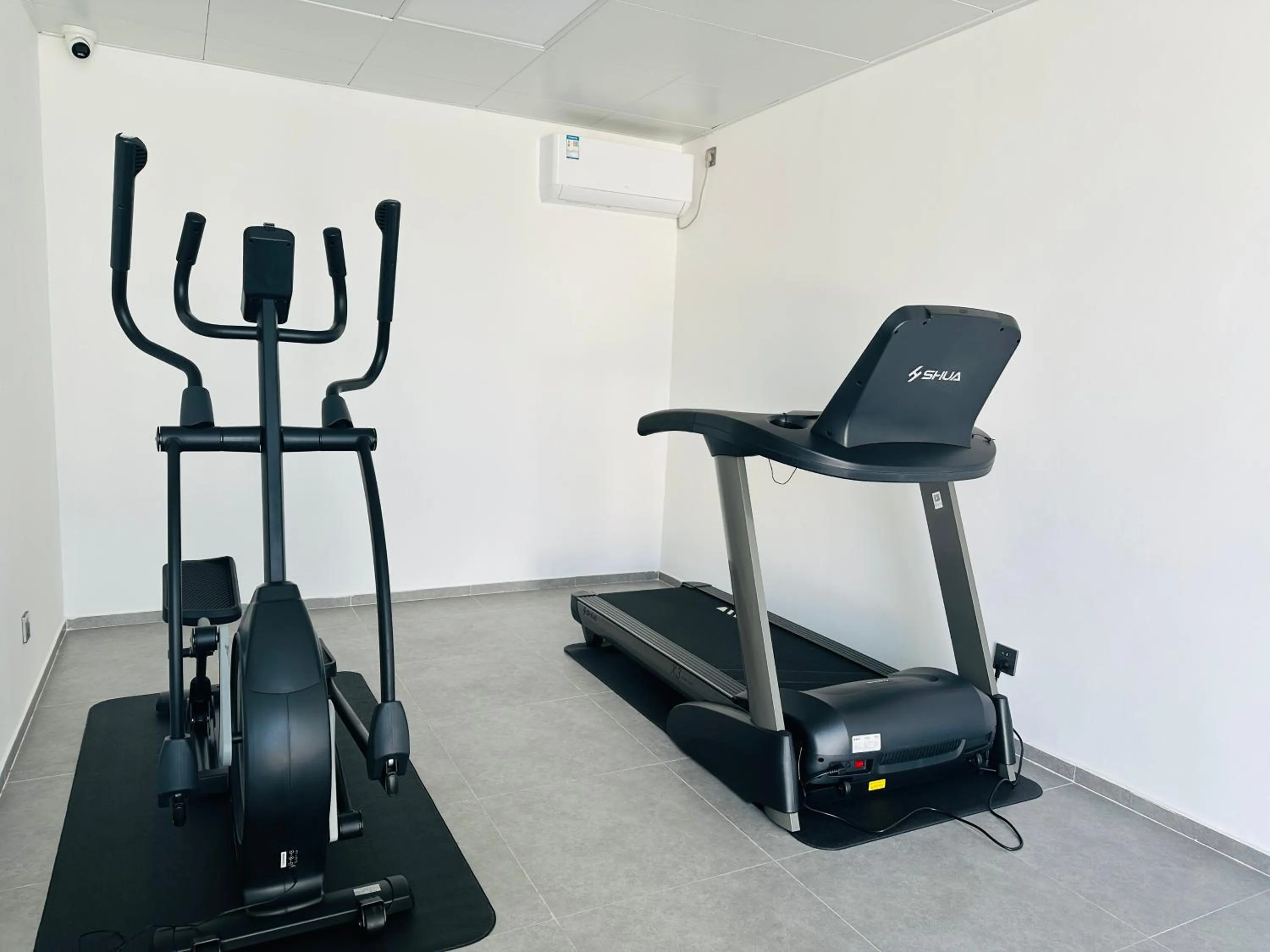 Fitness centre/facilities in LNCommunity Guangzhou Haizhu Branch