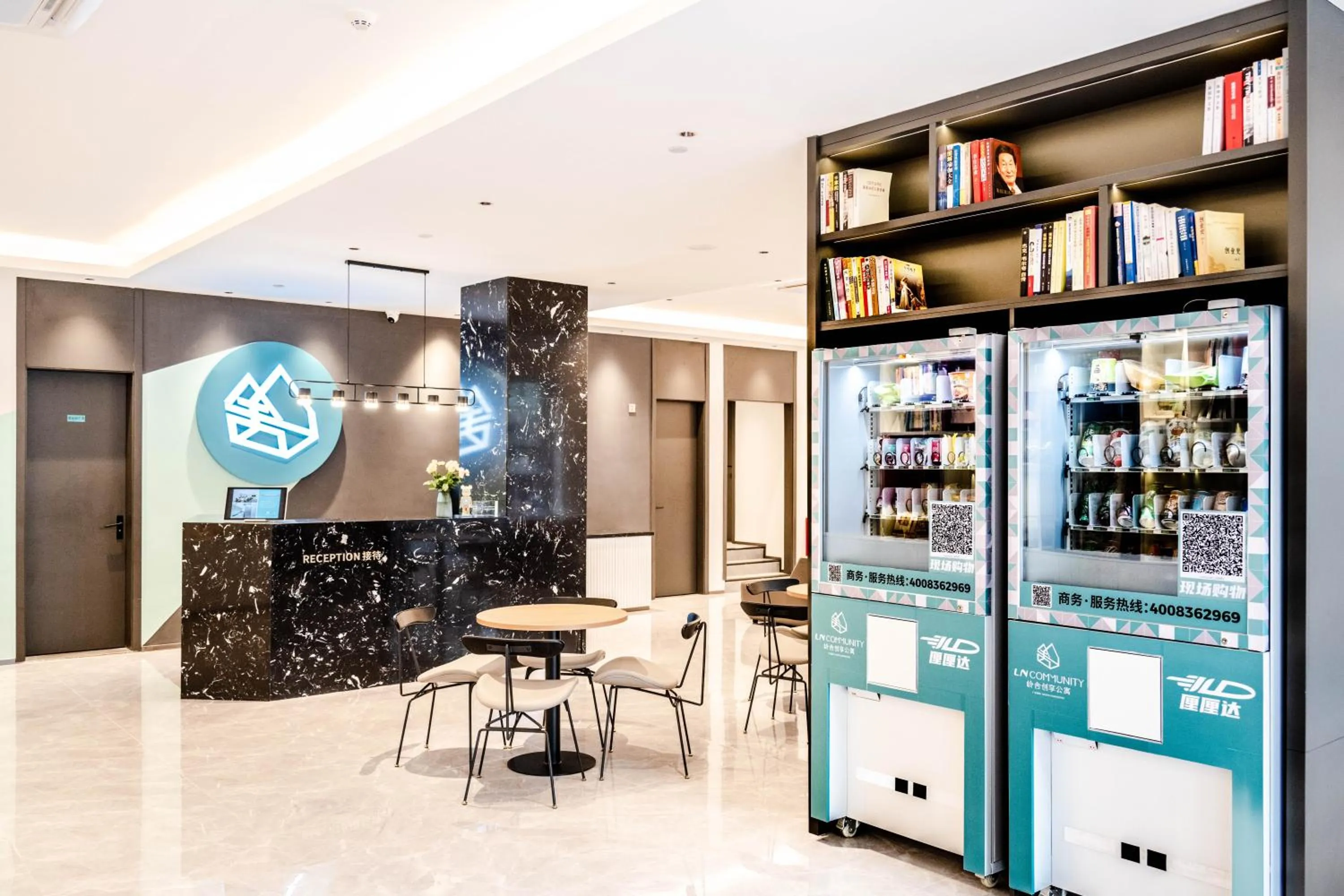 Lobby or reception in LNCommunity Guangzhou Haizhu Branch