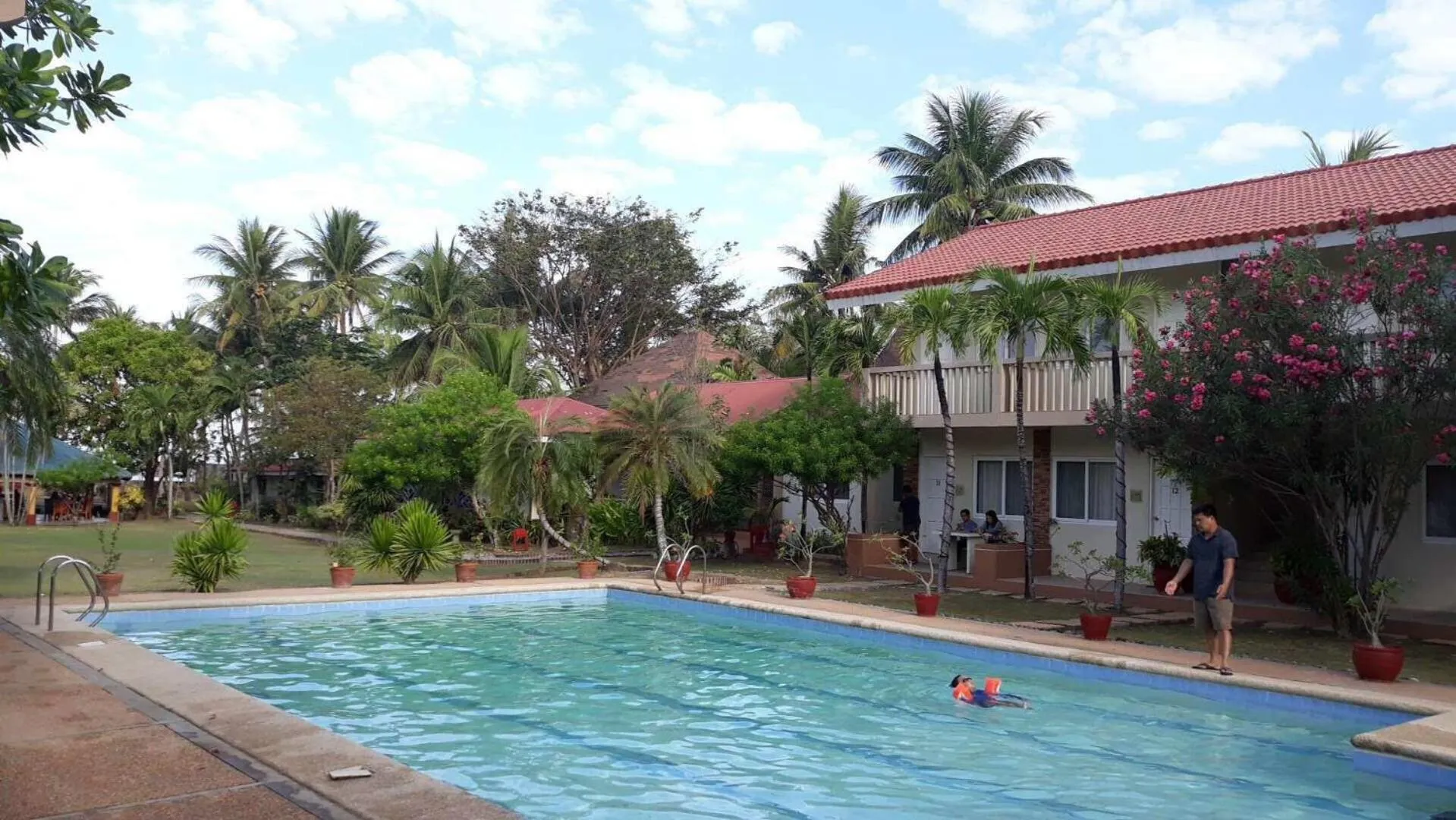 Happy Ripples Beach Resort