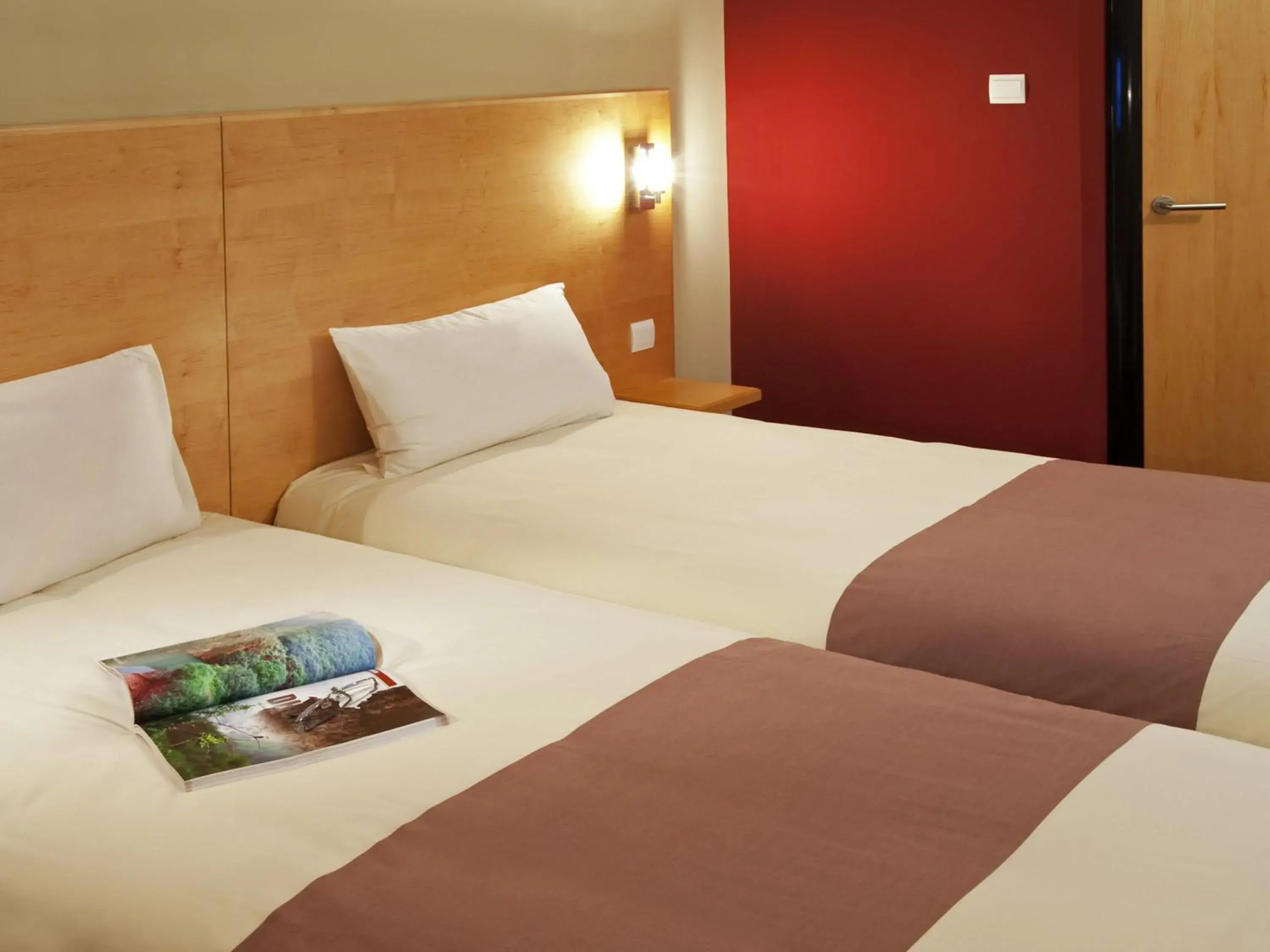 Bedroom, Bed in ibis Amman Bedroom, Bed in ibis Amman