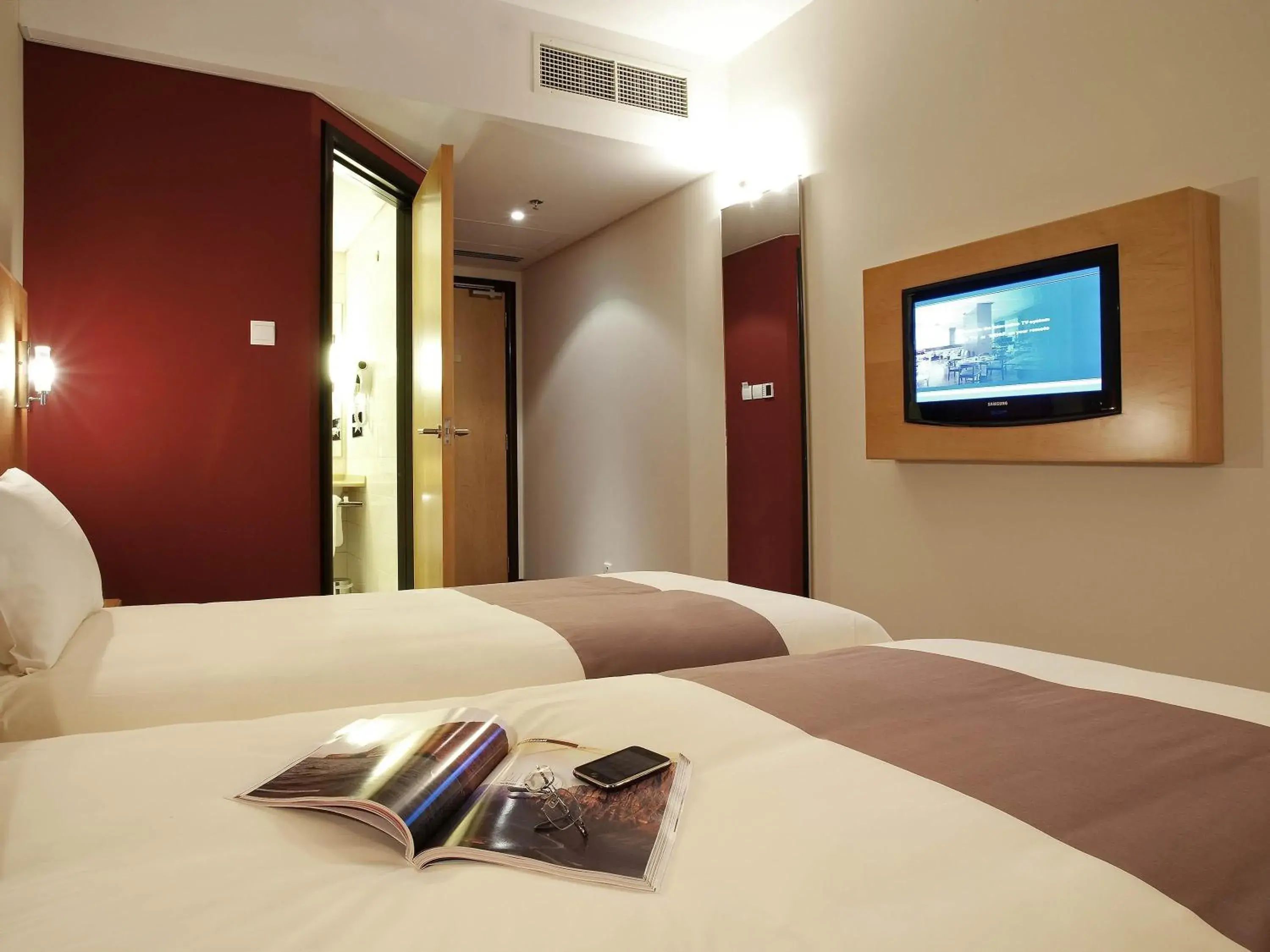 Bedroom, Bed in ibis Amman Bedroom, Bed in ibis Amman