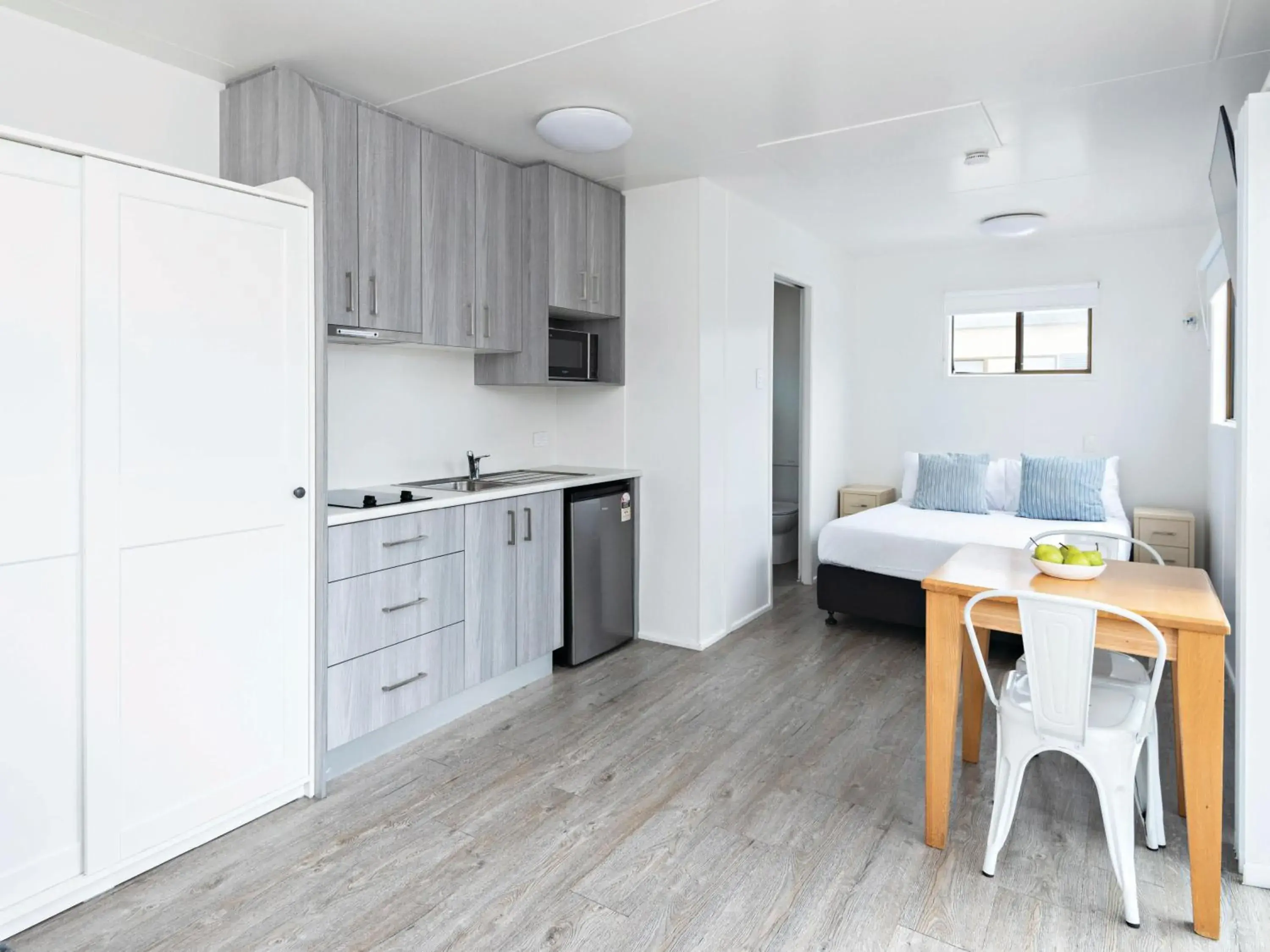 Islander Cabin in Tween Waters Merimbula Islander Cabin in Tween Waters Merimbula