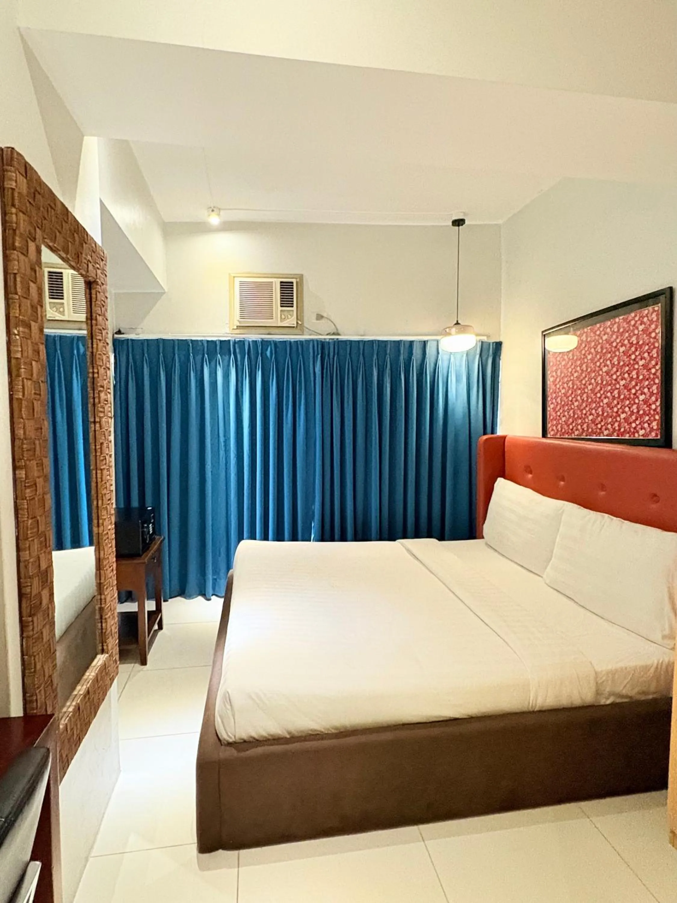 Bed in Pacific Park Hotel